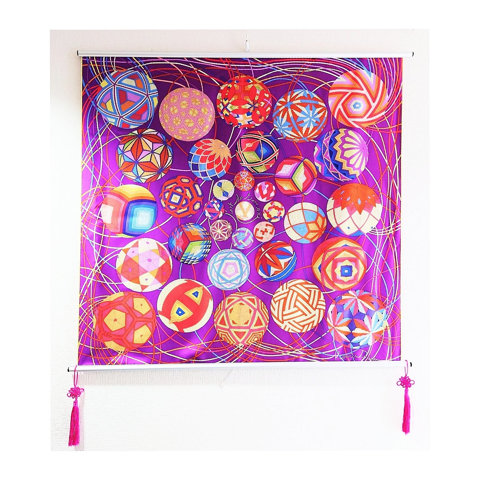 壁/天井 エルメスのスカーフのおすすめ商品とおしゃれな実例