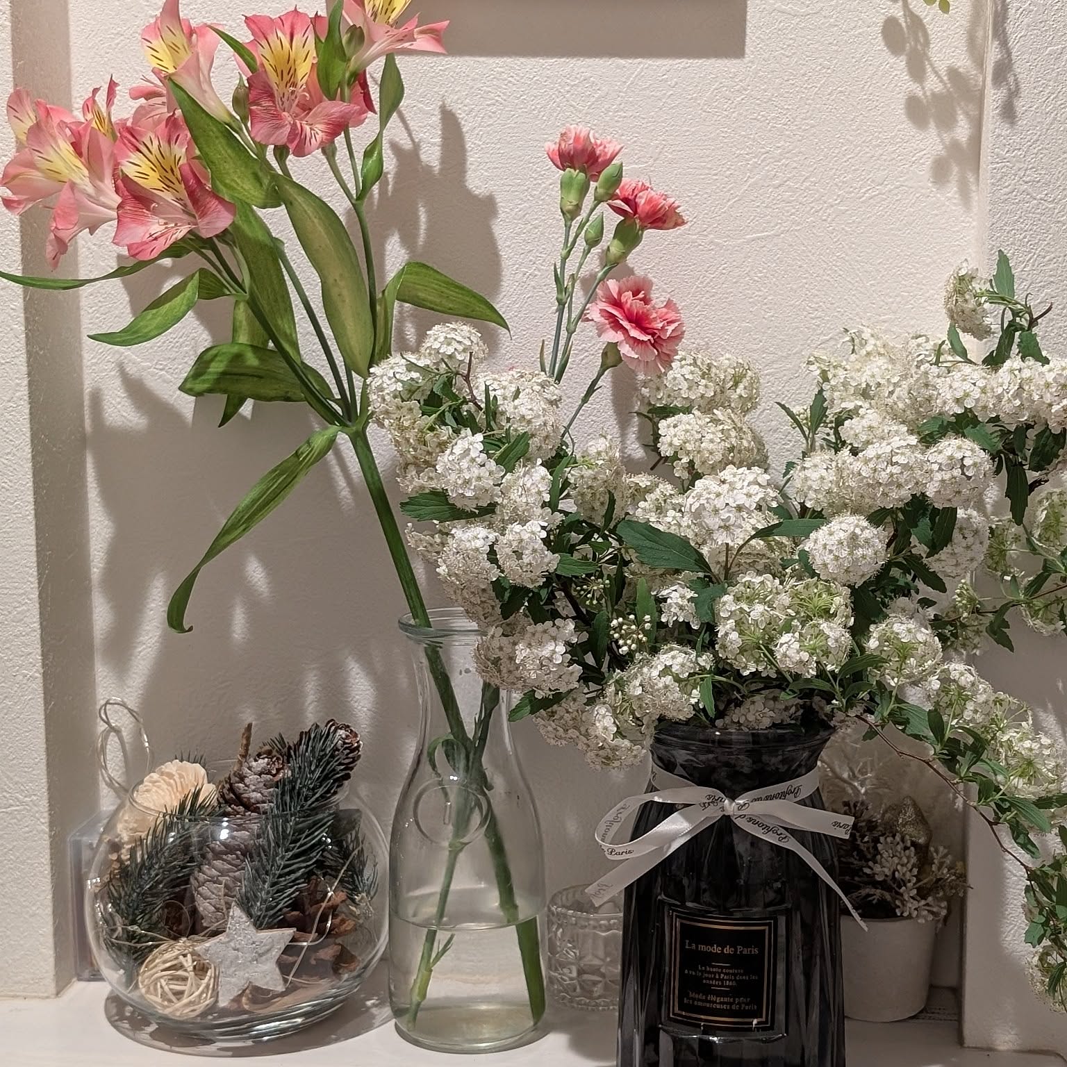花瓶 カーネーションのおすすめ商品とおしゃれな実例 ｜ RoomClip