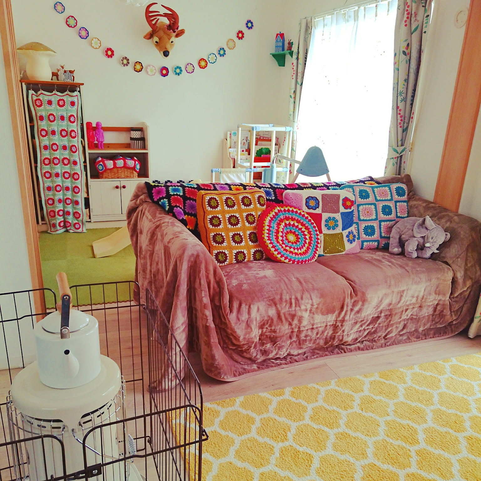 手編みのソファーカバーのおすすめ商品とおしゃれな実例 ｜ RoomClip