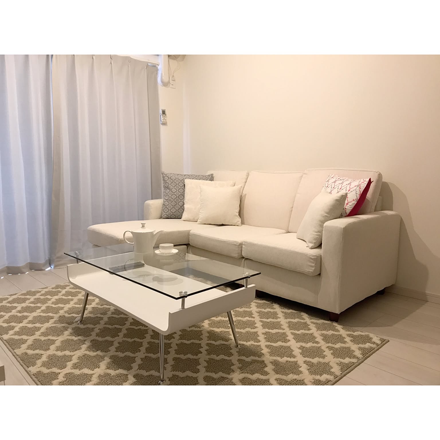 Francfranc ZARA HOMEの商品を使ったおしゃれなインテリア実例