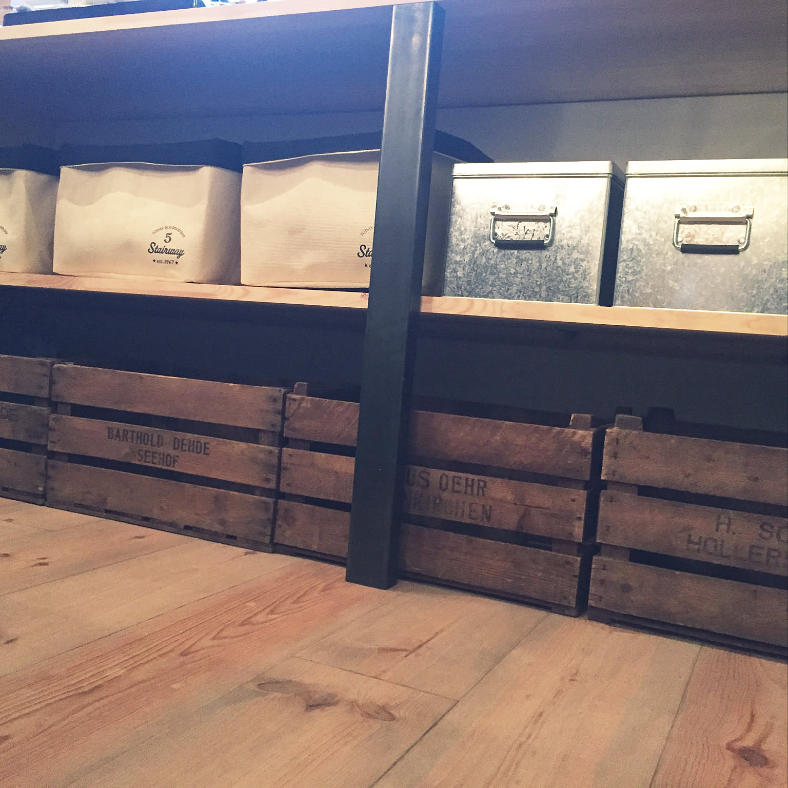 【無印良品トタンボックス使用】木製収納ラック5段キャスター付 Furniture 無印良品トタンボックス使用】木製収納ラック5段キャスター付