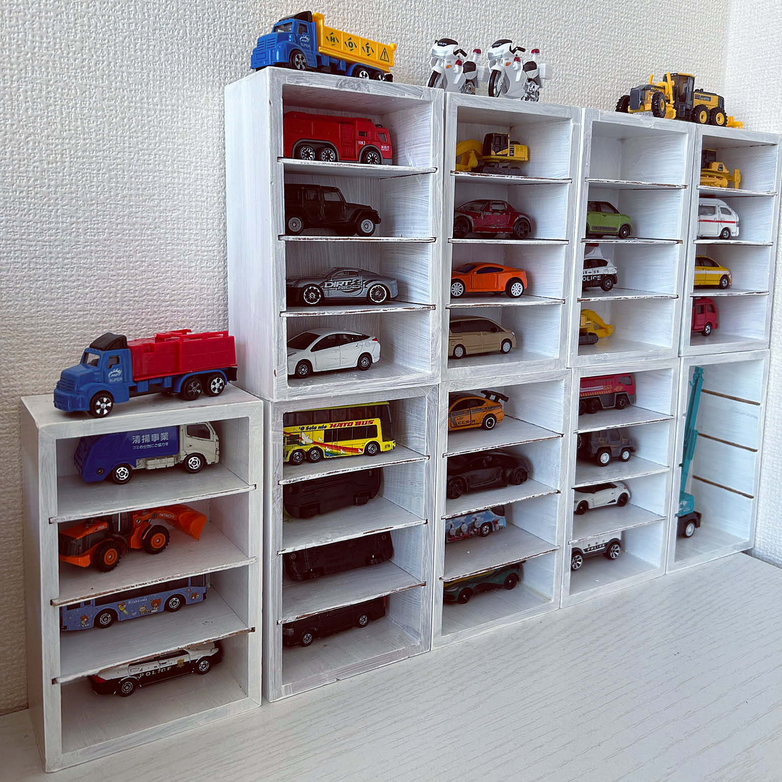 部屋全体/トミカ収納&ディスプレイ/トミカ収納/子供部屋/アンティーク