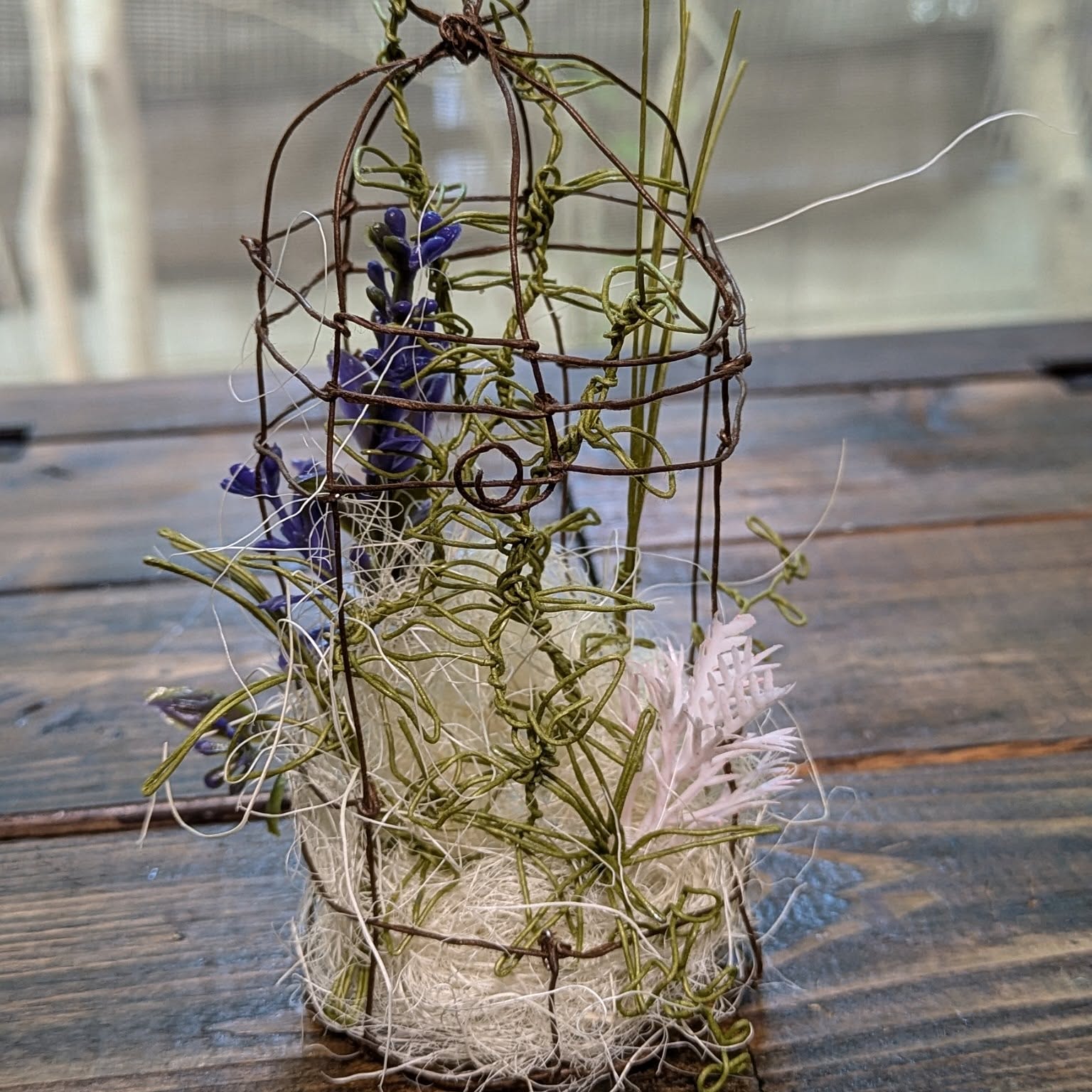 希少重厚感アート感高い金属ワイヤーの鳥かごスペシャルオブジェ 希少重厚感アート感高い金属ワイヤーの鳥かごスペシャルオブジェ