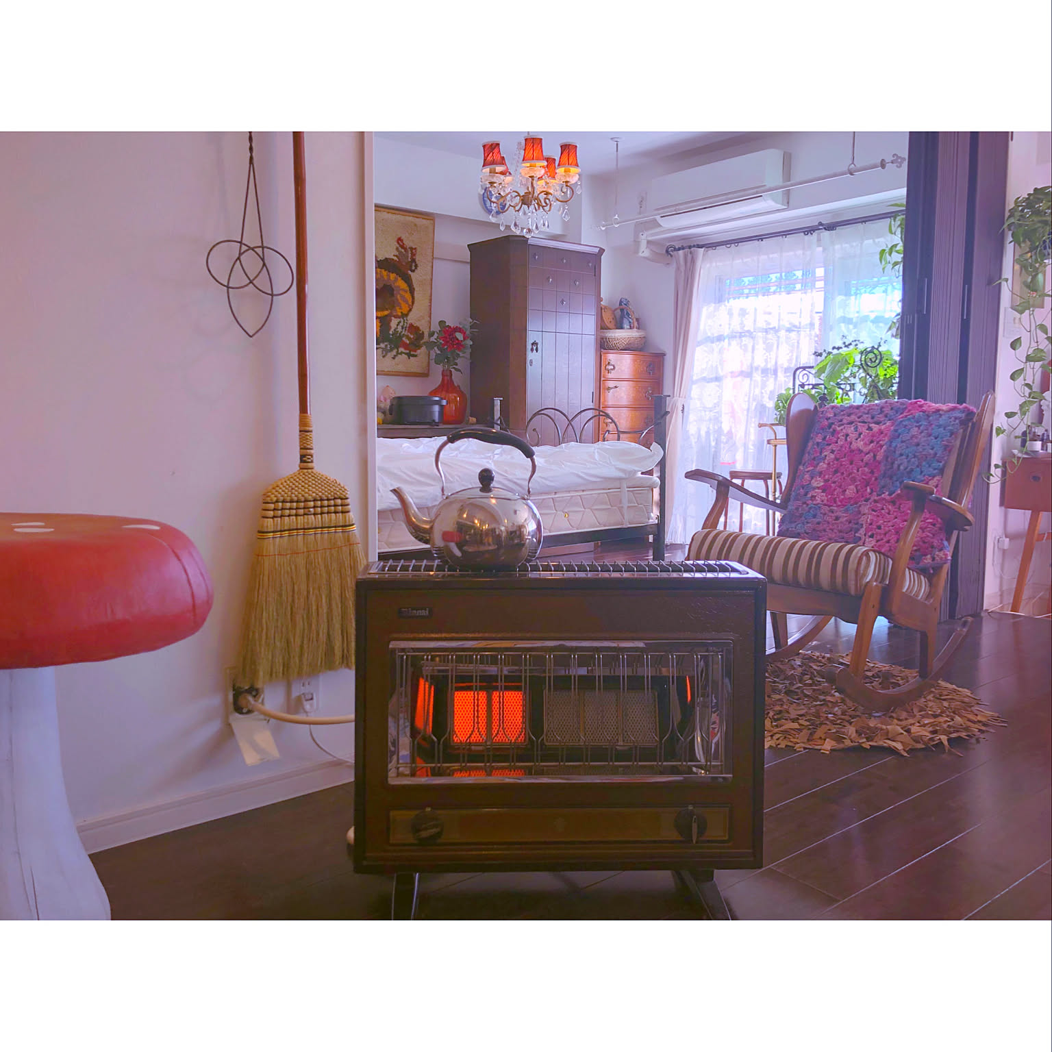 レトロ/ガスストーブ/リンナイ/一人暮らし/部屋全体のインテリア実例