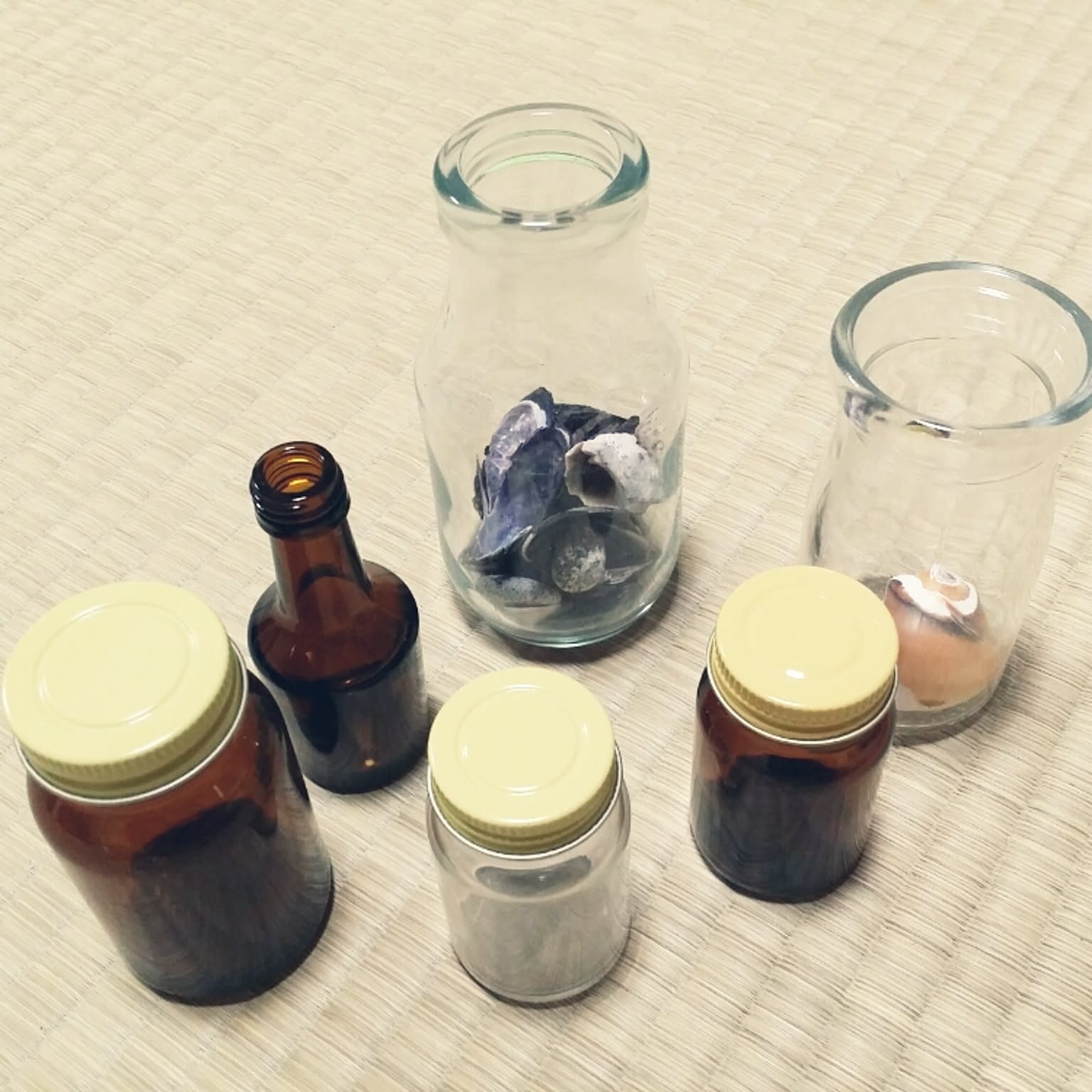 空き瓶コレクションのインテリア実例 ｜ RoomClip（ルームクリップ）