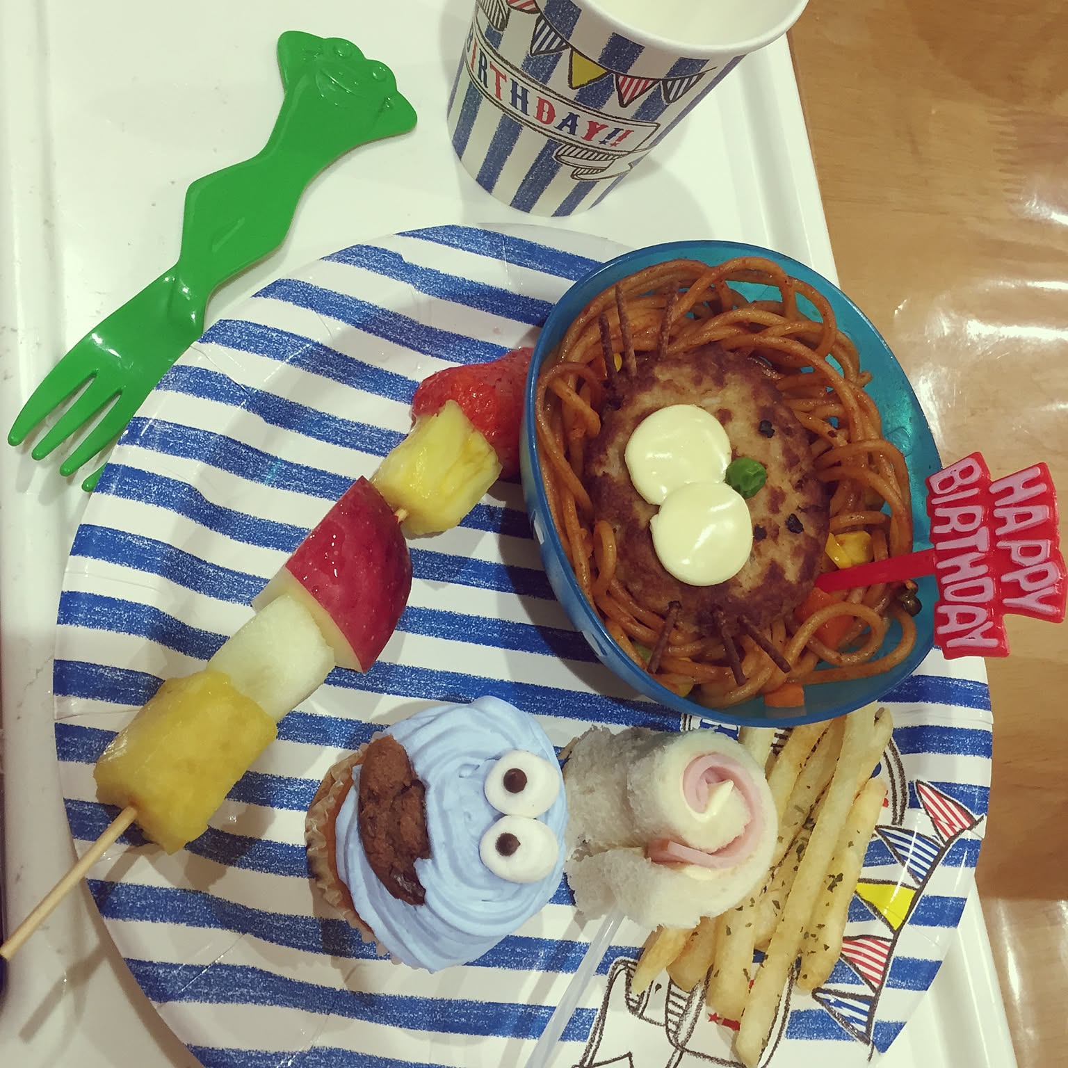 クッキーモンスター カップケーキのおすすめ商品とおしゃれな実例