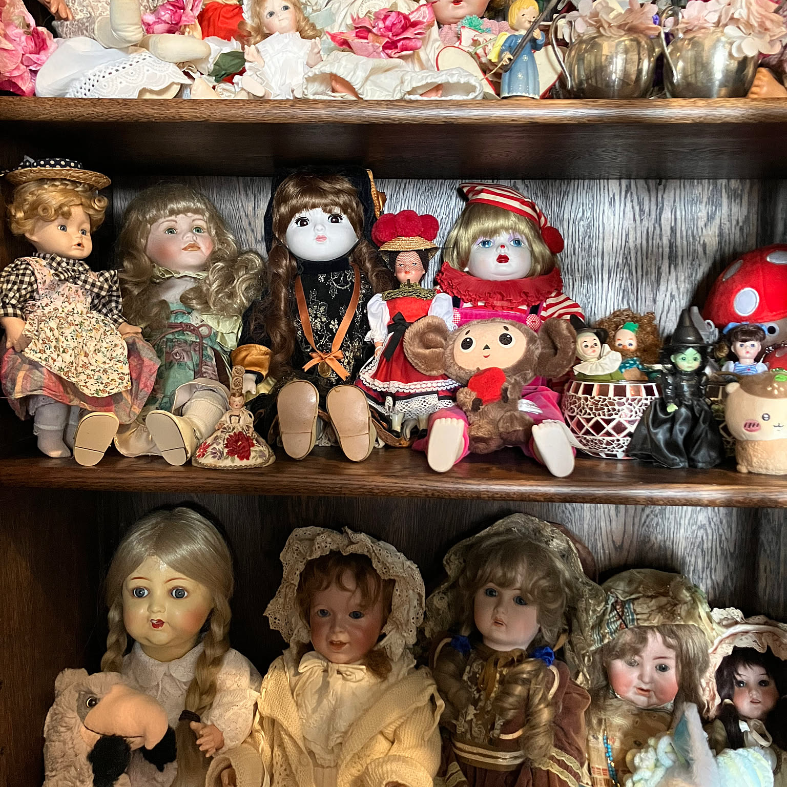 Mアンティーク調ドール飾り棚 シェルフ 飾り棚 木製 おしゃれ マホガニー アンティーク調