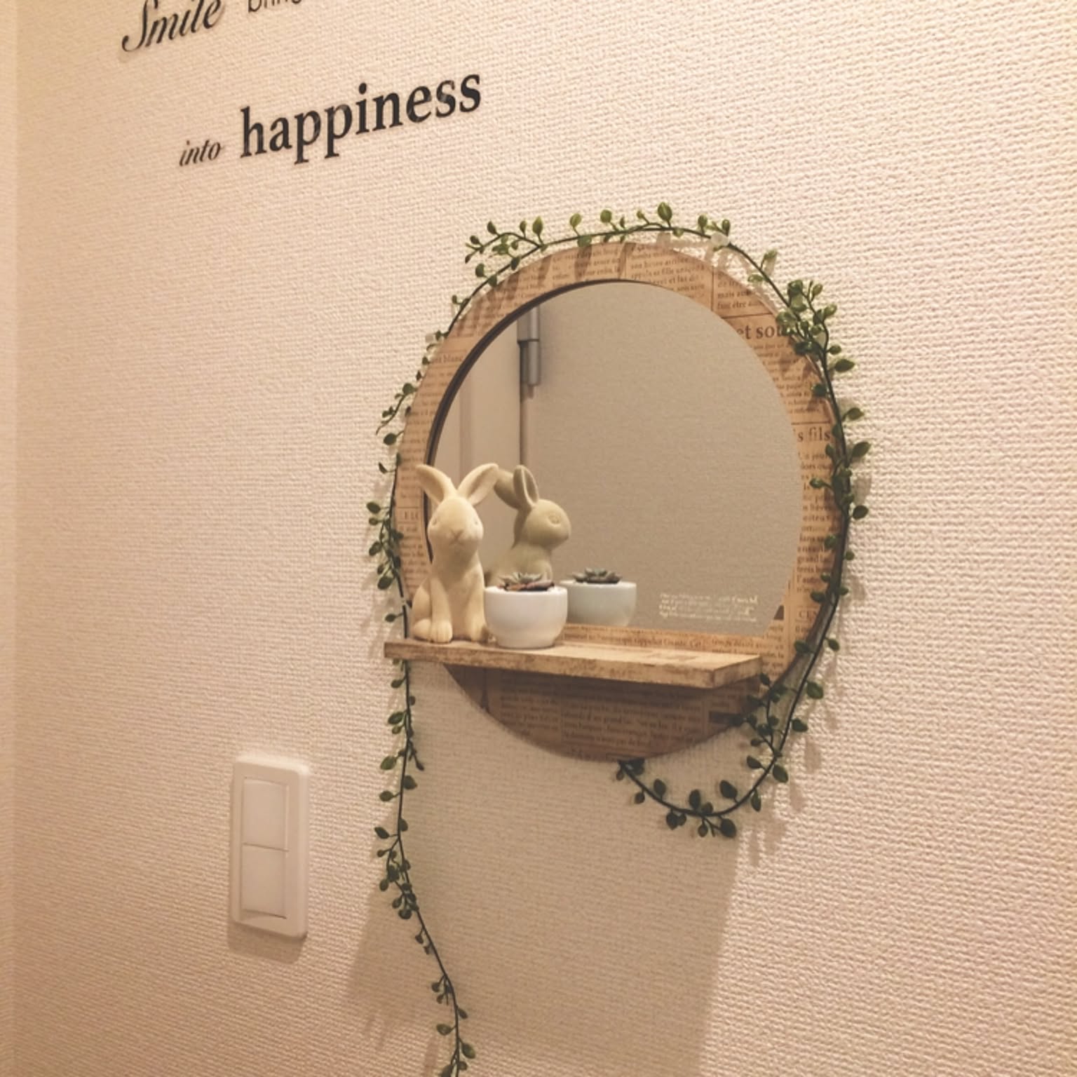 フェイクグリーンのだ円形ミラー(壁掛け用) フェイクグリーンのだ円形ミラー(壁掛け用) フェイクグリーンのだ円形