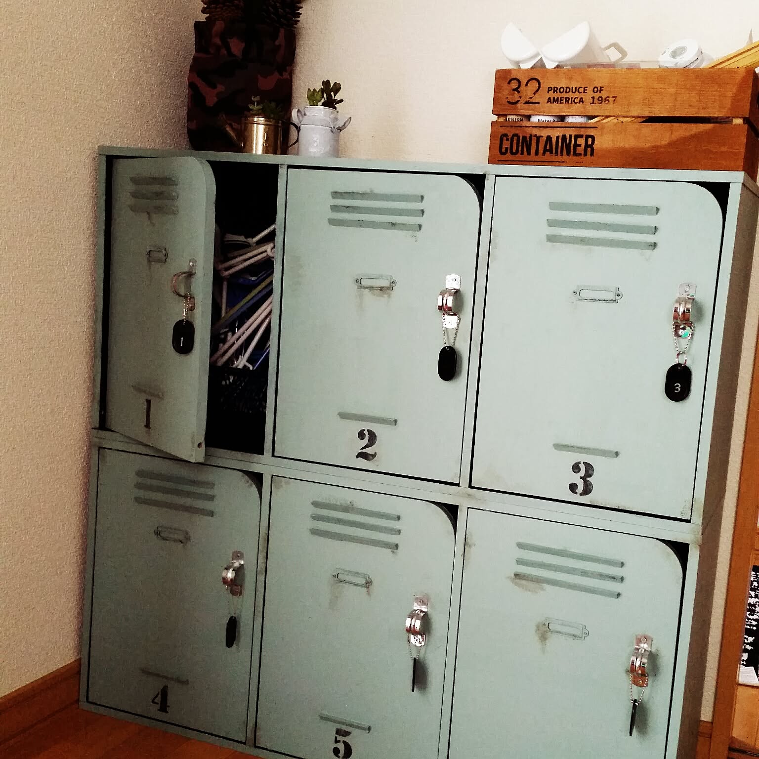 レトロ ロッカーのおしゃれなインテリア・部屋・家具の実例