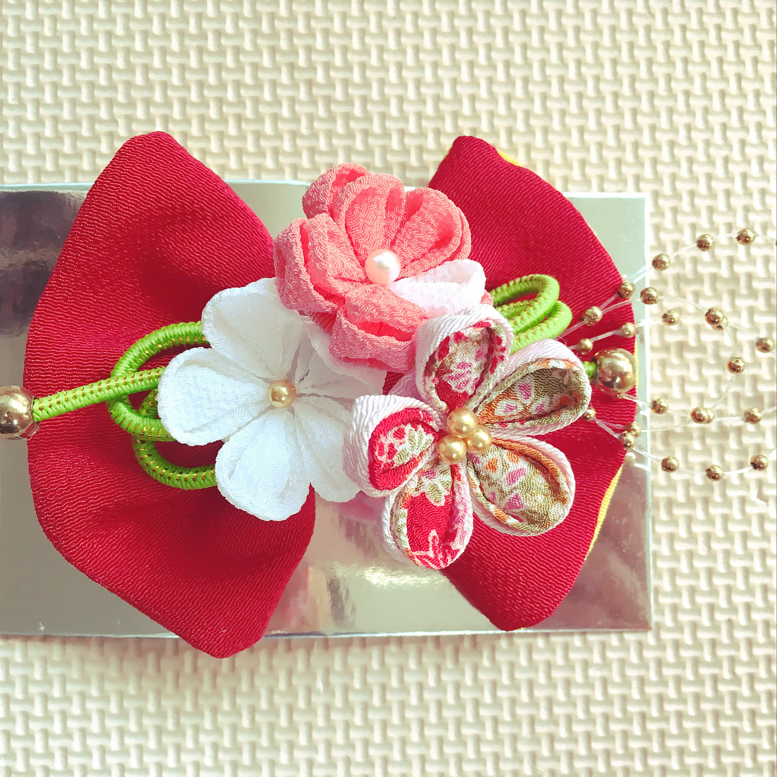 No.21リボンヘアゴム☆ハンドメイド☆サイドホワイトウール☆ピンク系 No.21リボンヘアゴム☆ハンドメイド☆サイドホワイトウール☆ピンク系