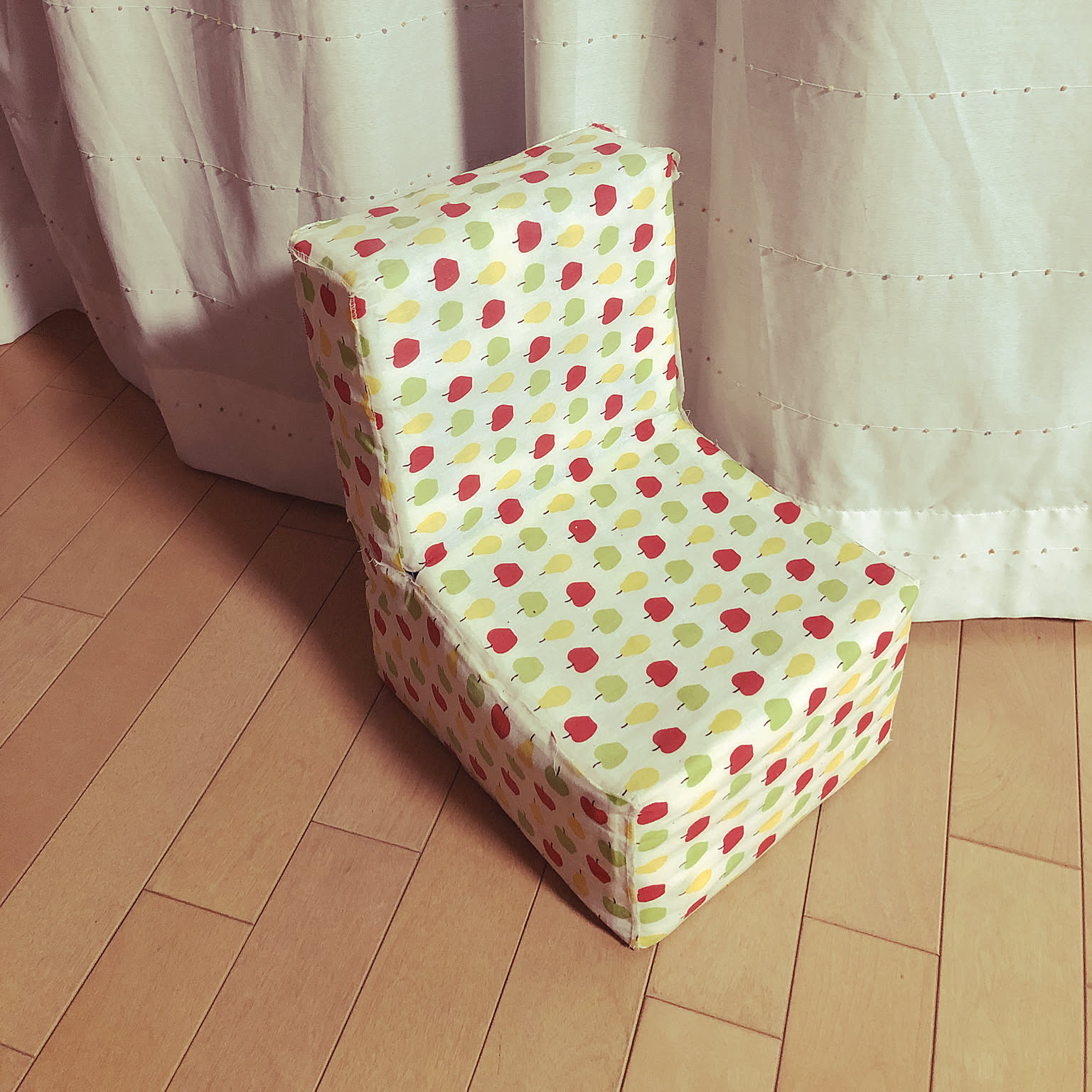 【専用】牛乳パック　椅子　スツール　ハンドメイド　4個セット 専用】牛乳パック 椅子 スツール ハンドメイド 4個セット
