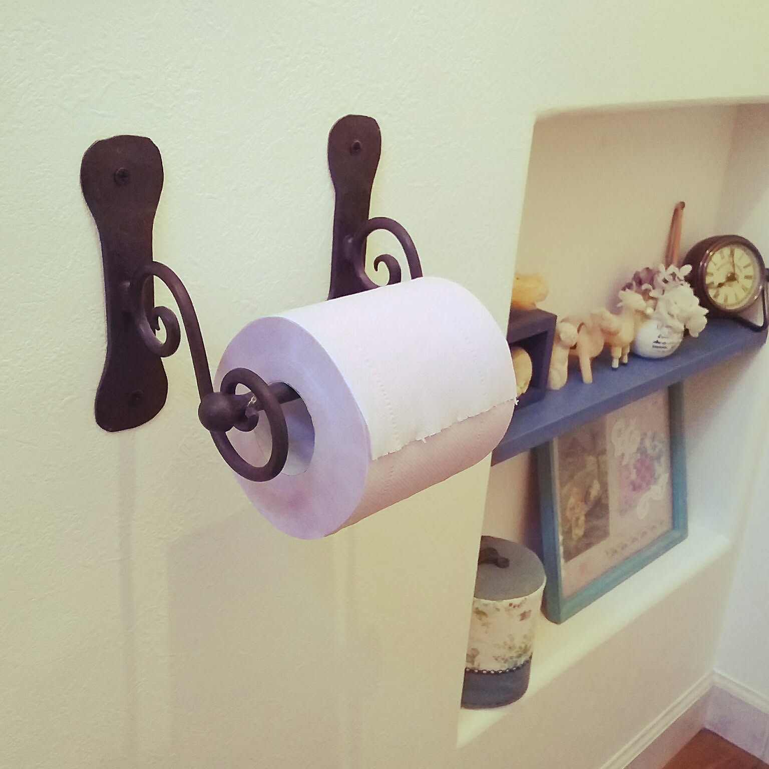 カントリー トイレットペーパーホルダーのおすすめ商品とおしゃれな