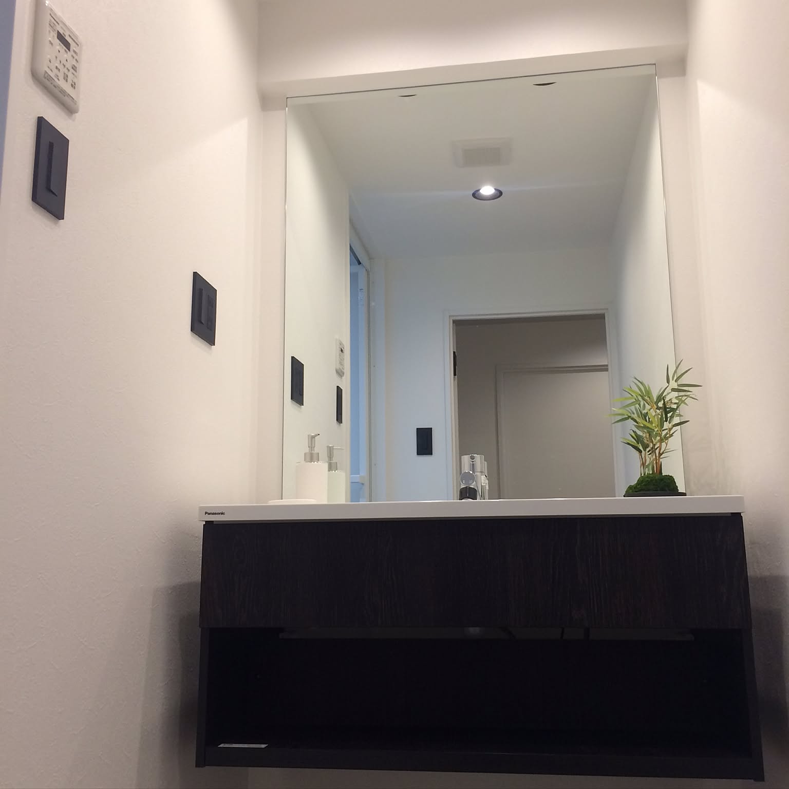 一面鏡 シーラインのおすすめ商品とおしゃれな実例 ｜ RoomClip