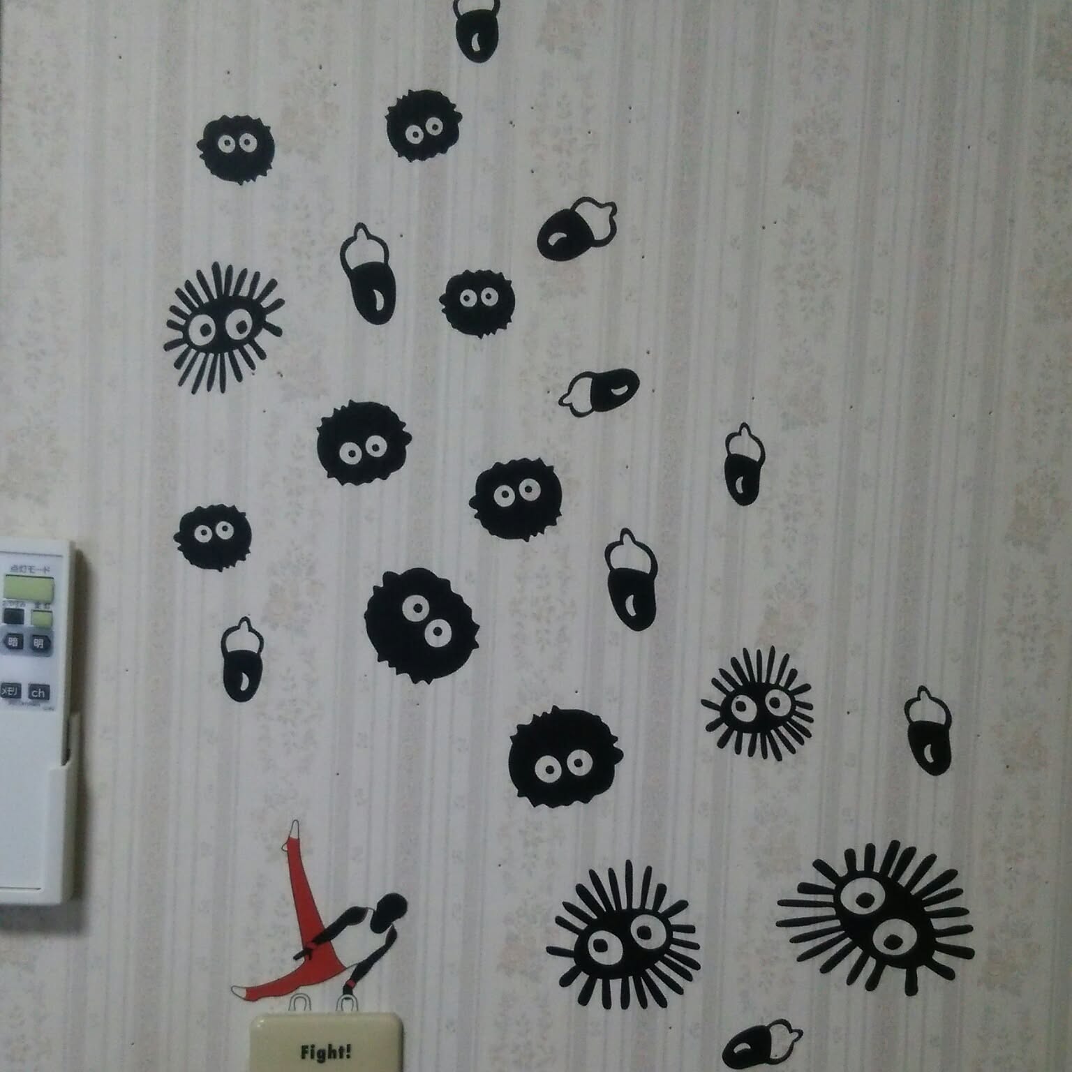 ウォールステッカー まっくろくろすけのおすすめ商品とおしゃれな実例
