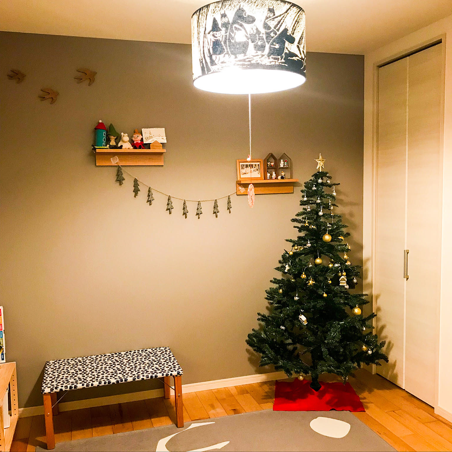 ニトリクリスマスツリー180のおすすめ商品とおしゃれな実例