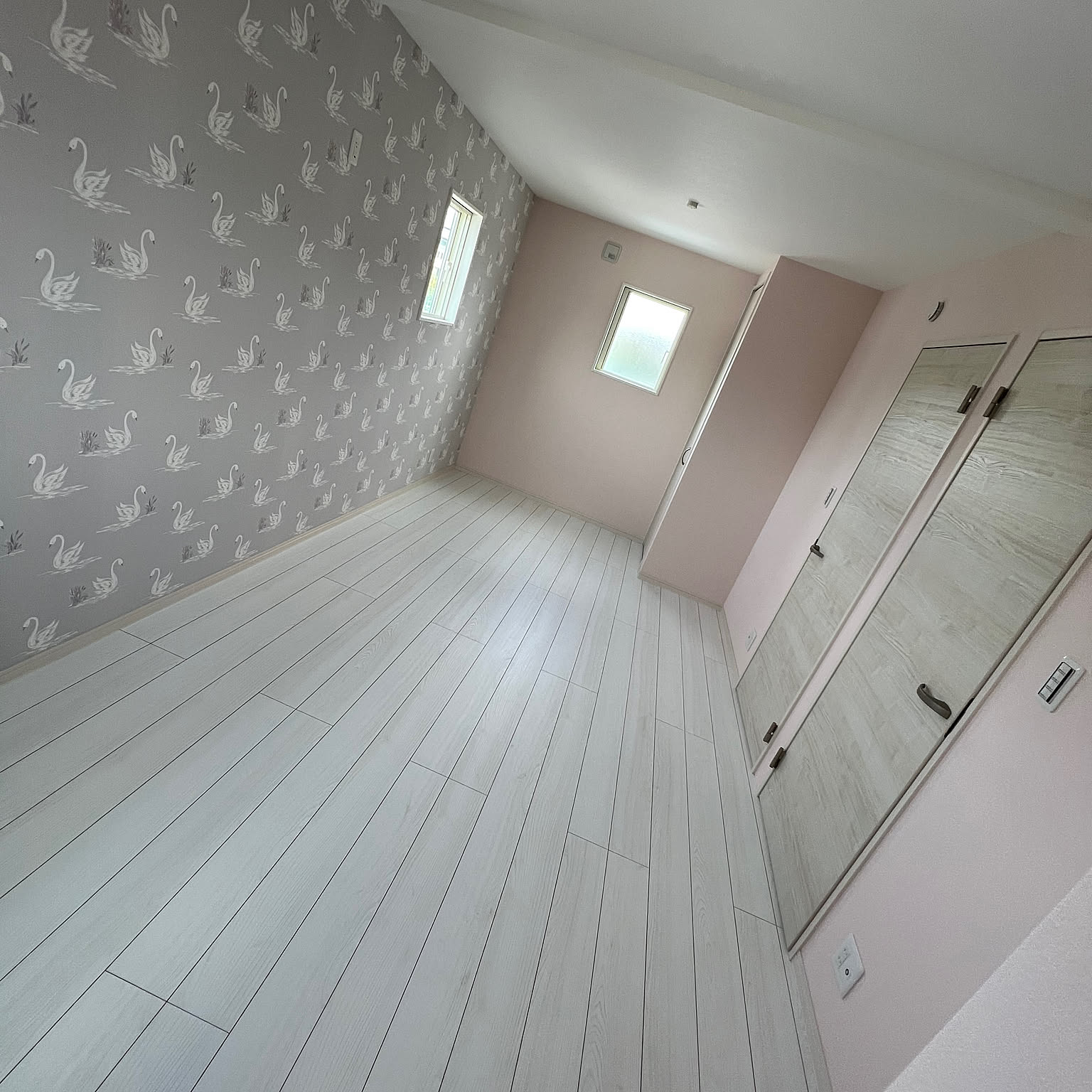 子供部屋に　ローラアシュレイ　キトゥン　デュベカバー 子供部屋に ローラアシュレイ キトゥン デュベカバー