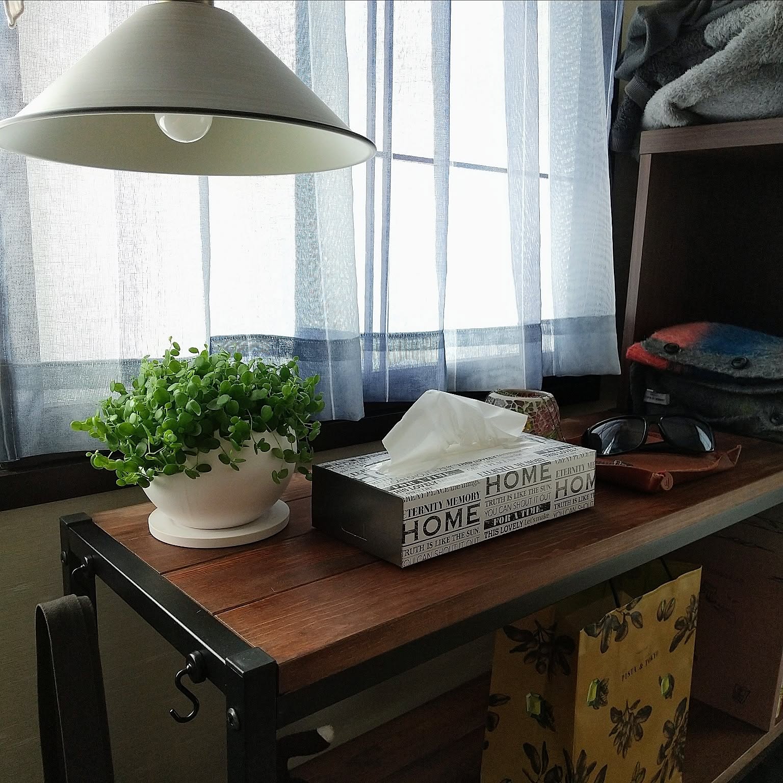 フロアランプ カインズのおすすめ商品とおしゃれな実例 ｜ RoomClip