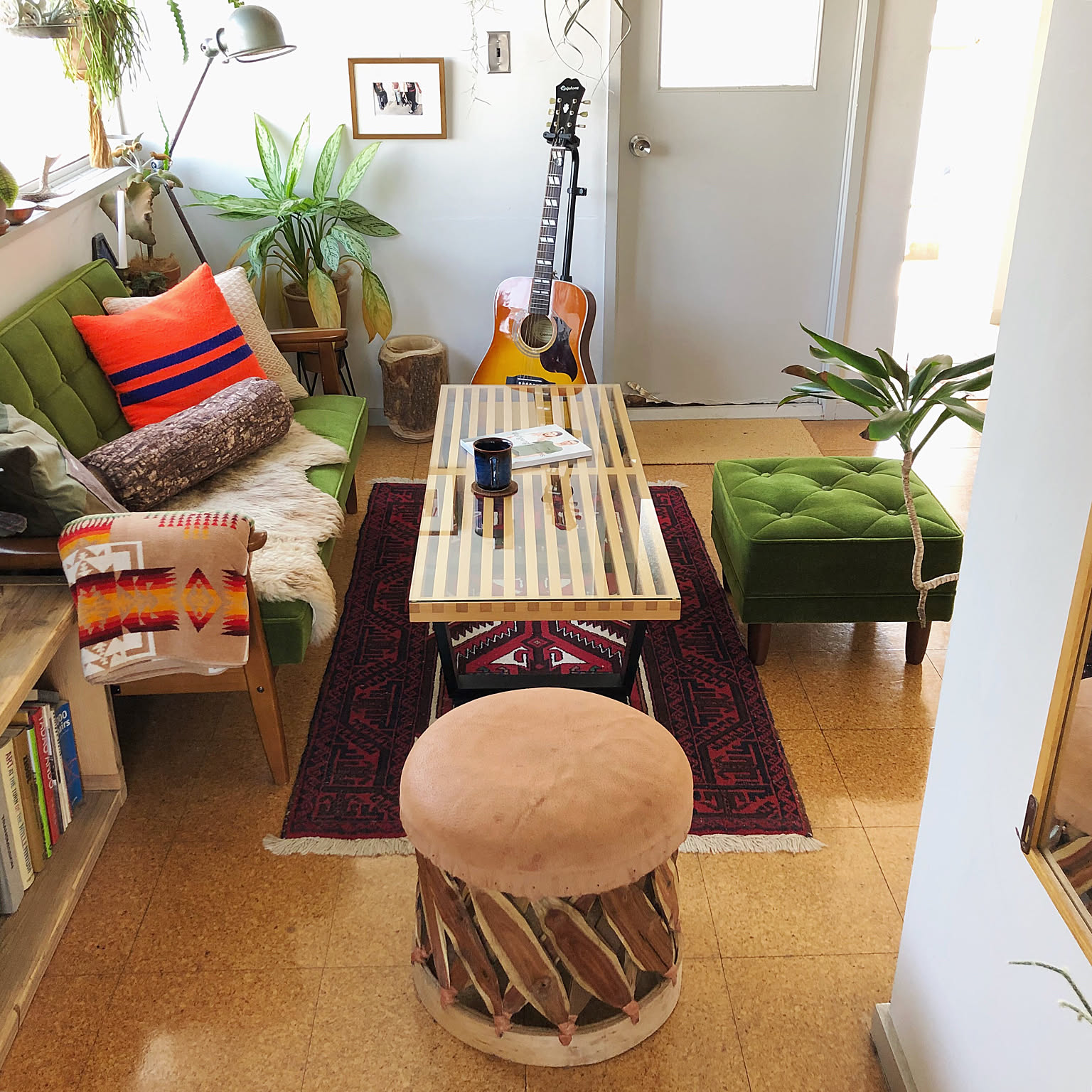 レトロ グリーンソファのおすすめ商品とおしゃれな実例 ｜ RoomClip