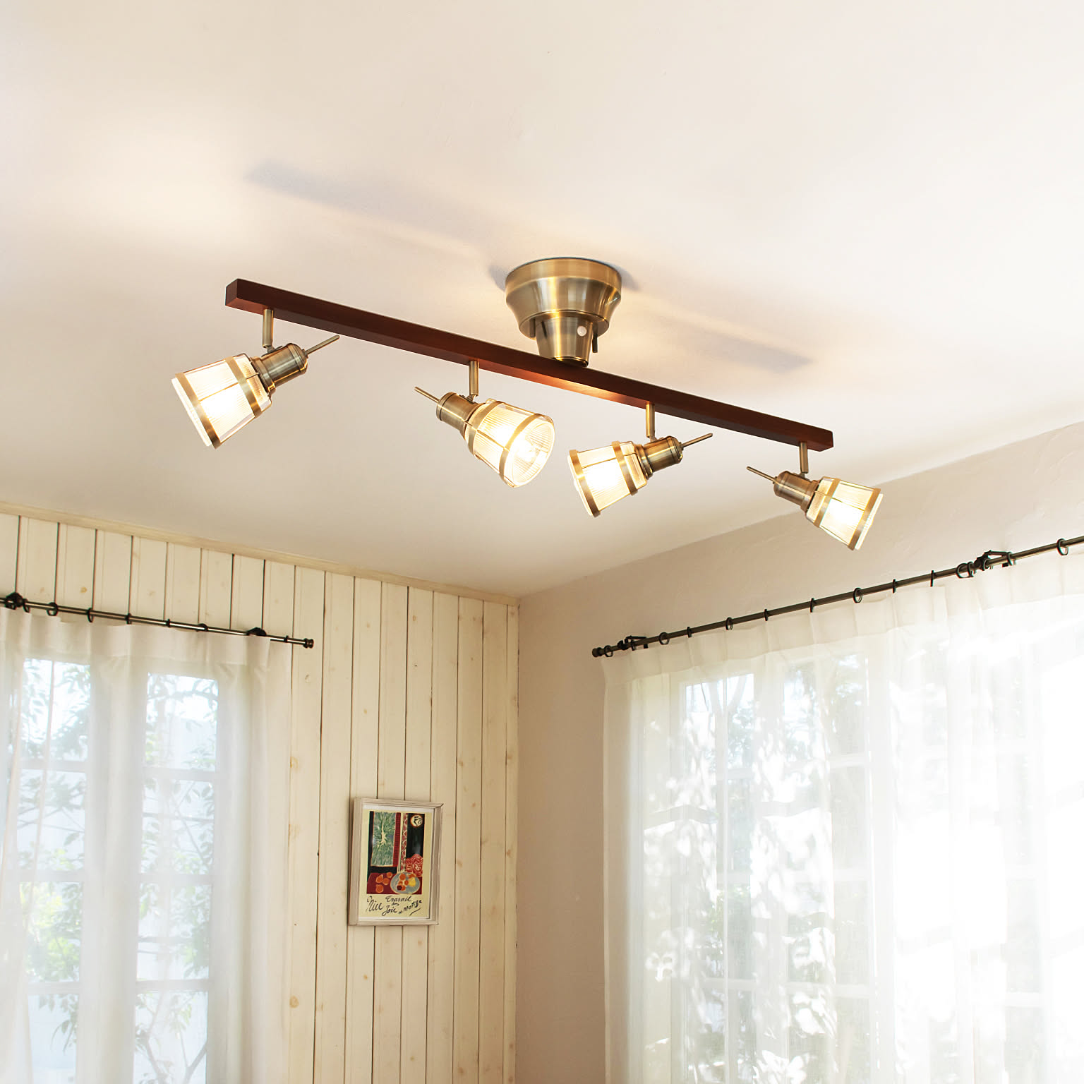 アンプールの代表写真