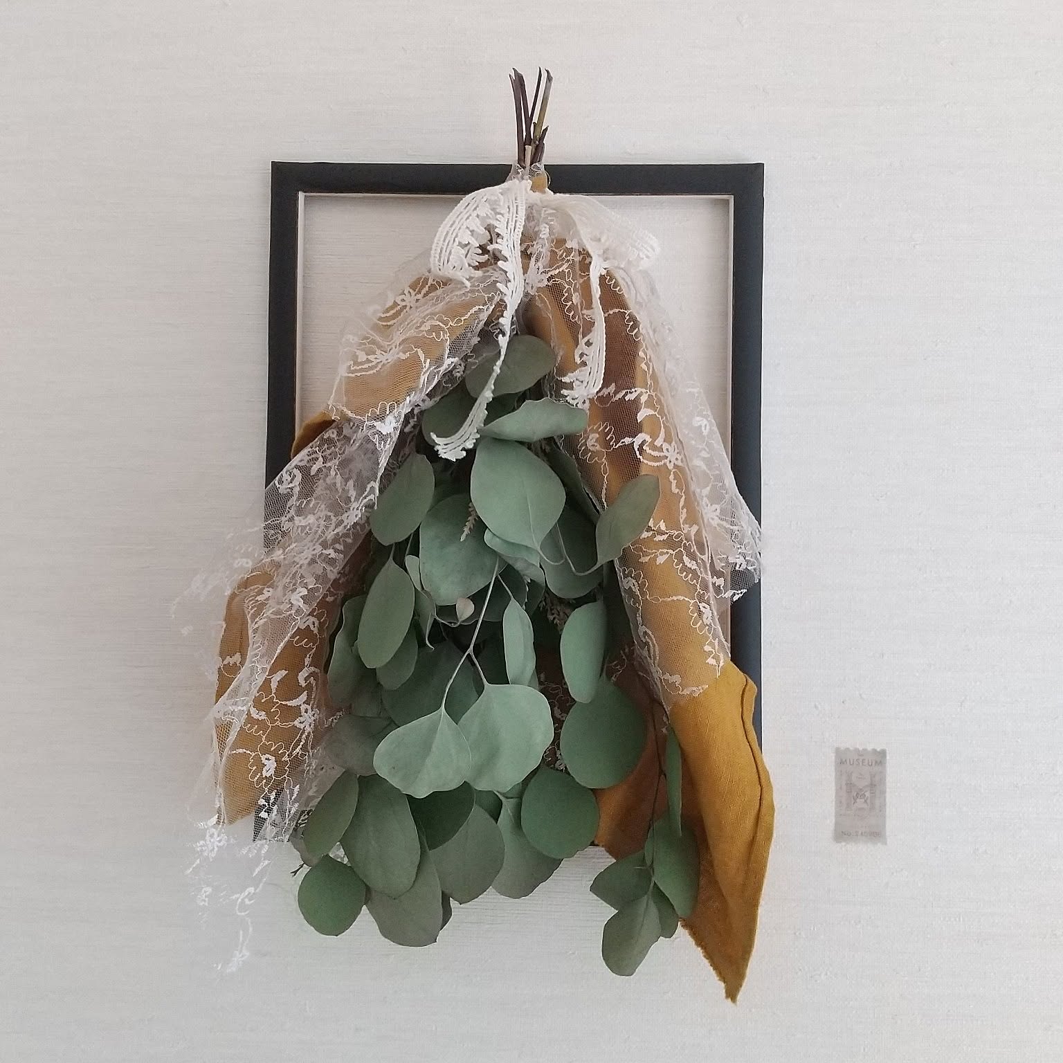 ナチュラルユーカリポポラスとアナベルのスワッグ 壁飾り 北欧インテリア ナチュラルユーカリポポラスとアナベルのスワッグ 壁飾り 北欧