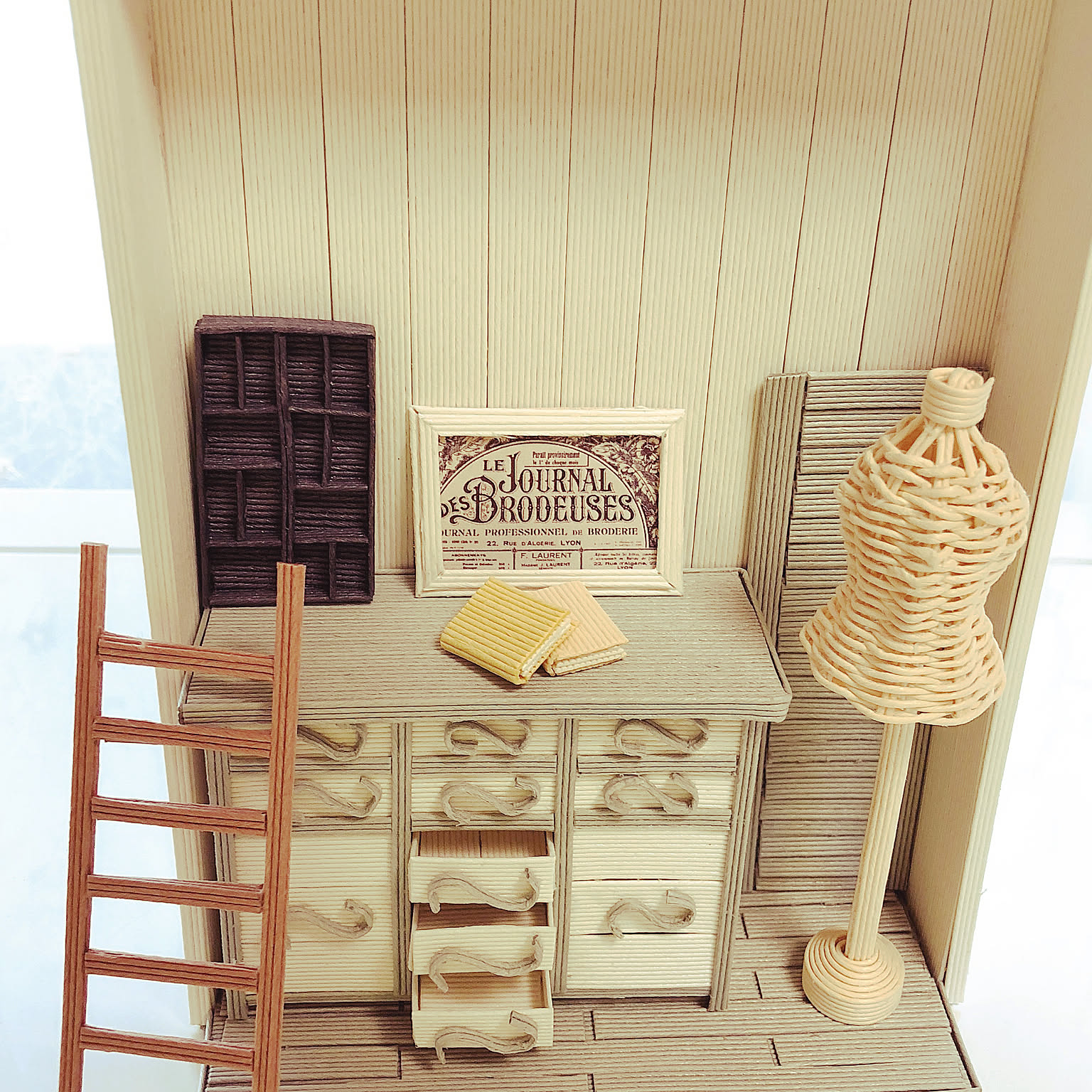 ドールハウス 1/12/エコクラフト/dtaste紙バンドミニチュア講座/机の