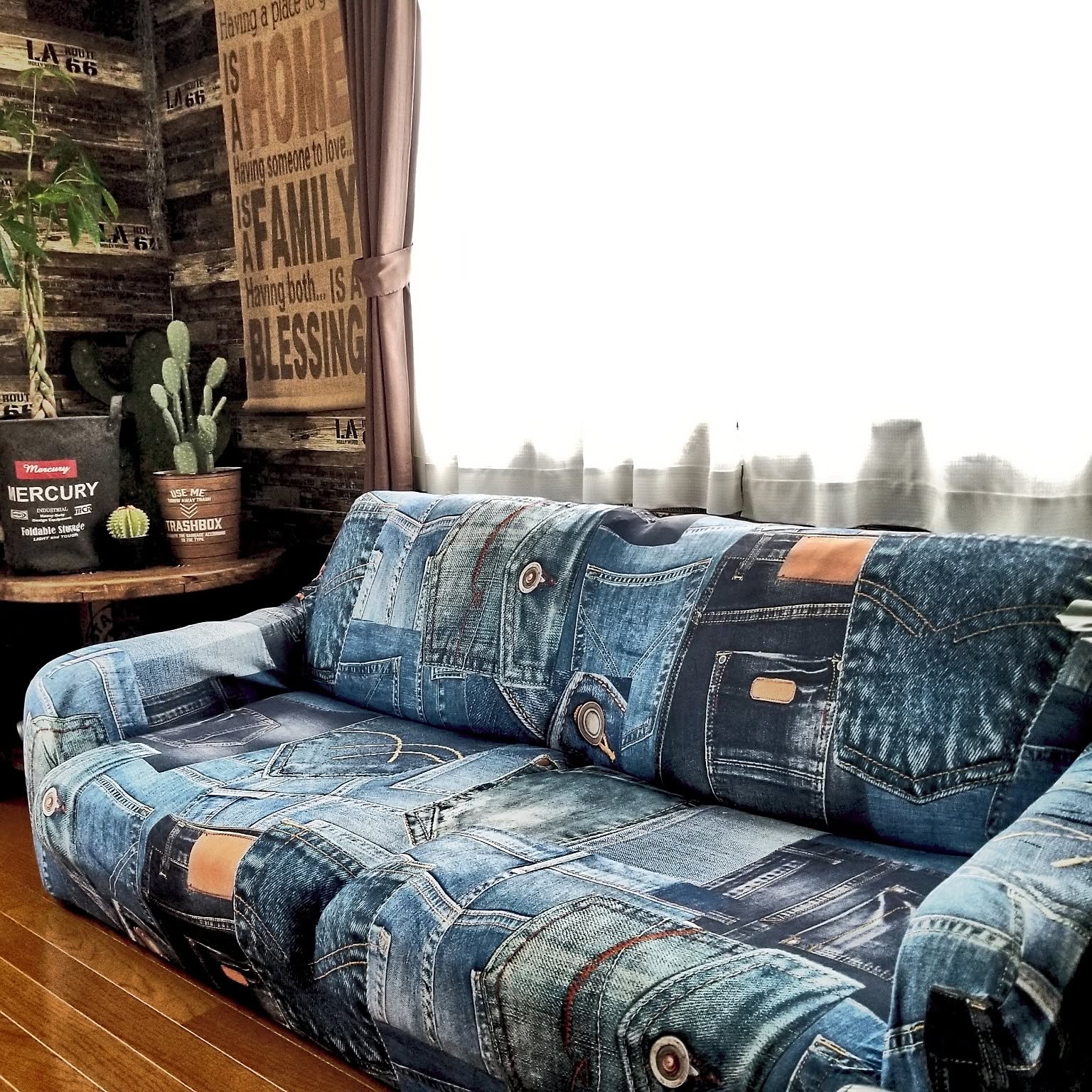 b0abb7a8170bd6e125db207e15b328