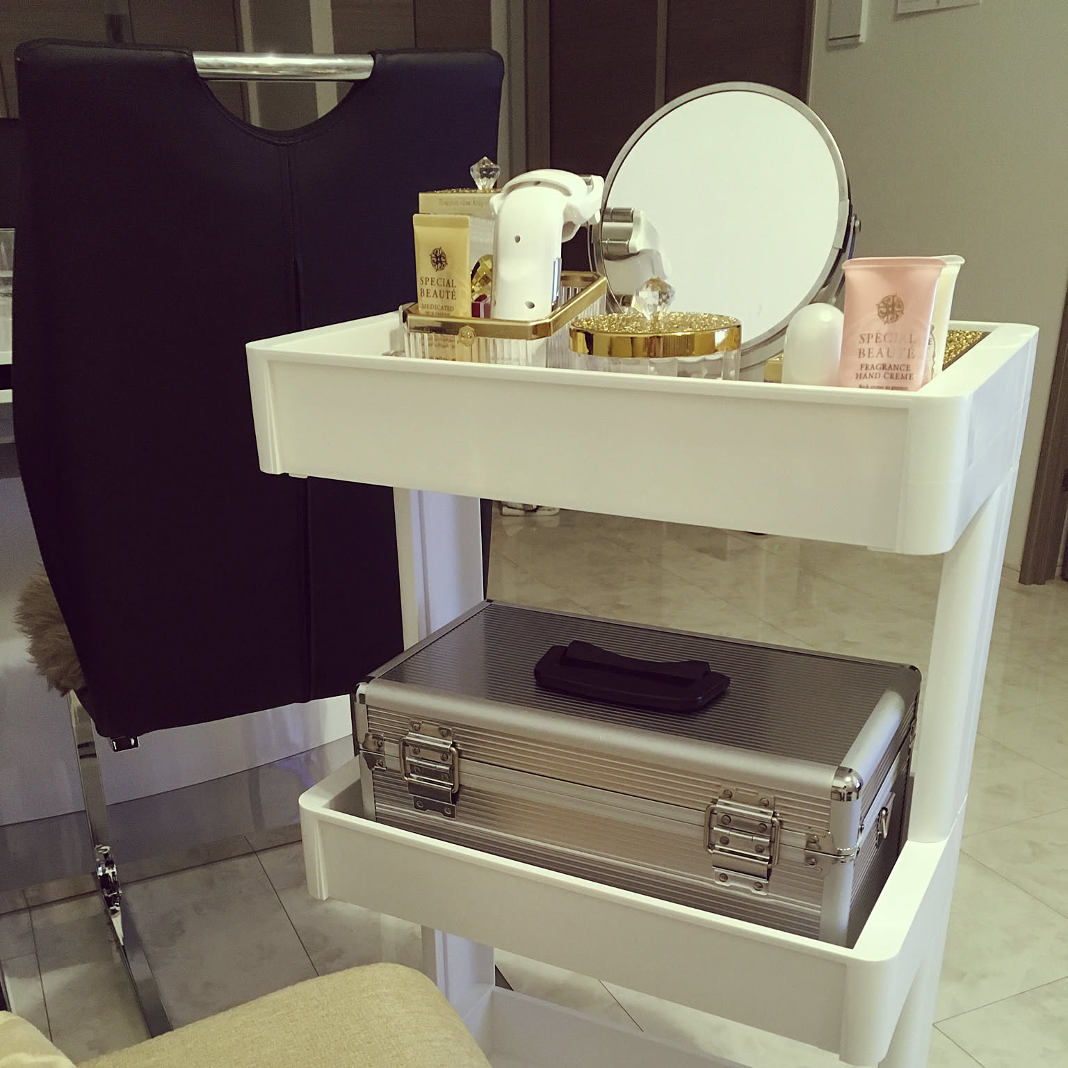 ワゴン ホテルライクのおすすめ商品とおしゃれな実例 ｜ RoomClip