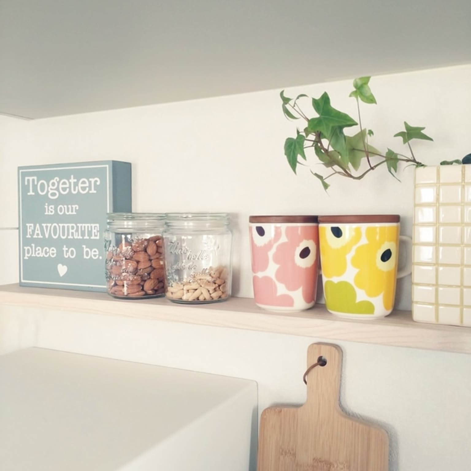 マリメッコ ガラスキャニスターのおすすめ商品とおしゃれな実例