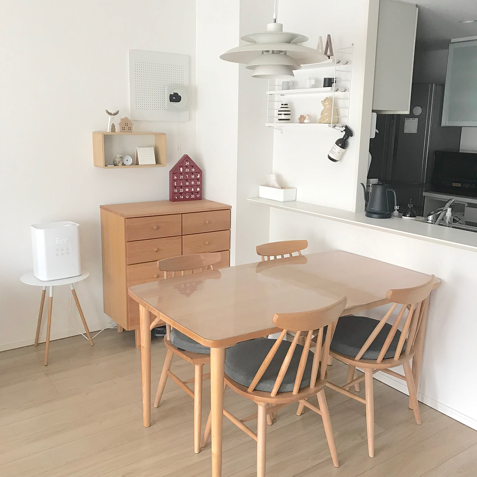 リビング ケユカのダイニングテーブルのおすすめ商品とおしゃれな実例