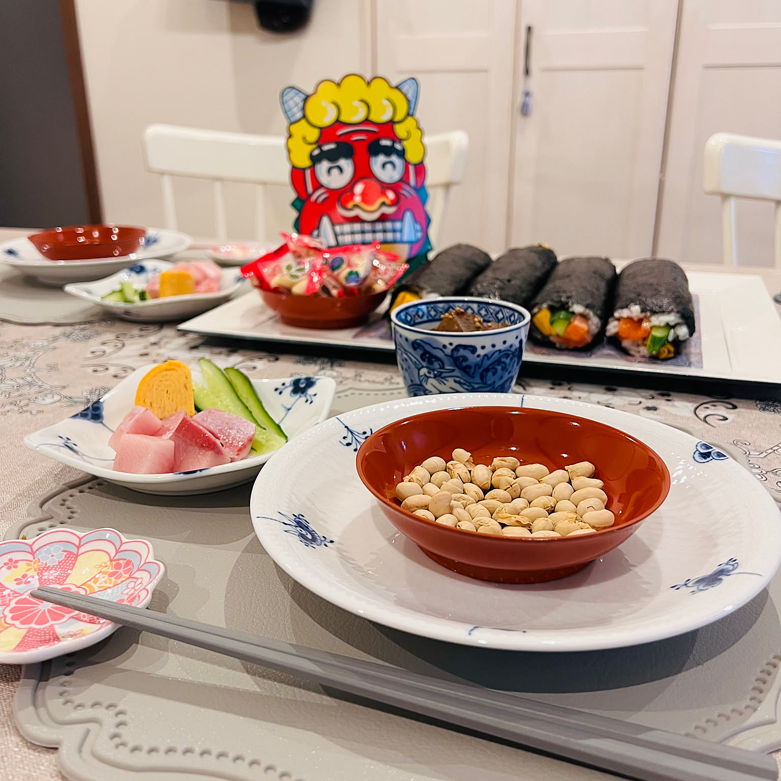 /ロイヤルコペンハーゲン テーブルウェアセット ロイヤル コペンハーゲンのテーブルウェアにコーラルカラーの