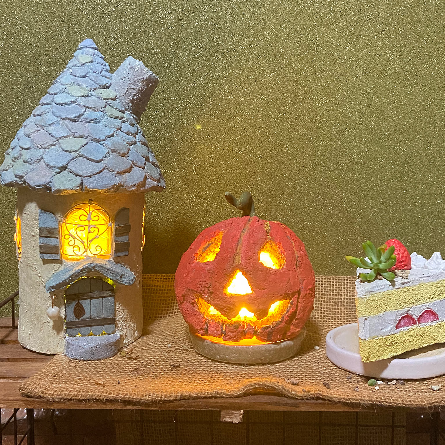 専用　オーダー　ハロウィンモルタル雑貨 ハロウィンディスプレイ モルタル造形のおすすめ商品と