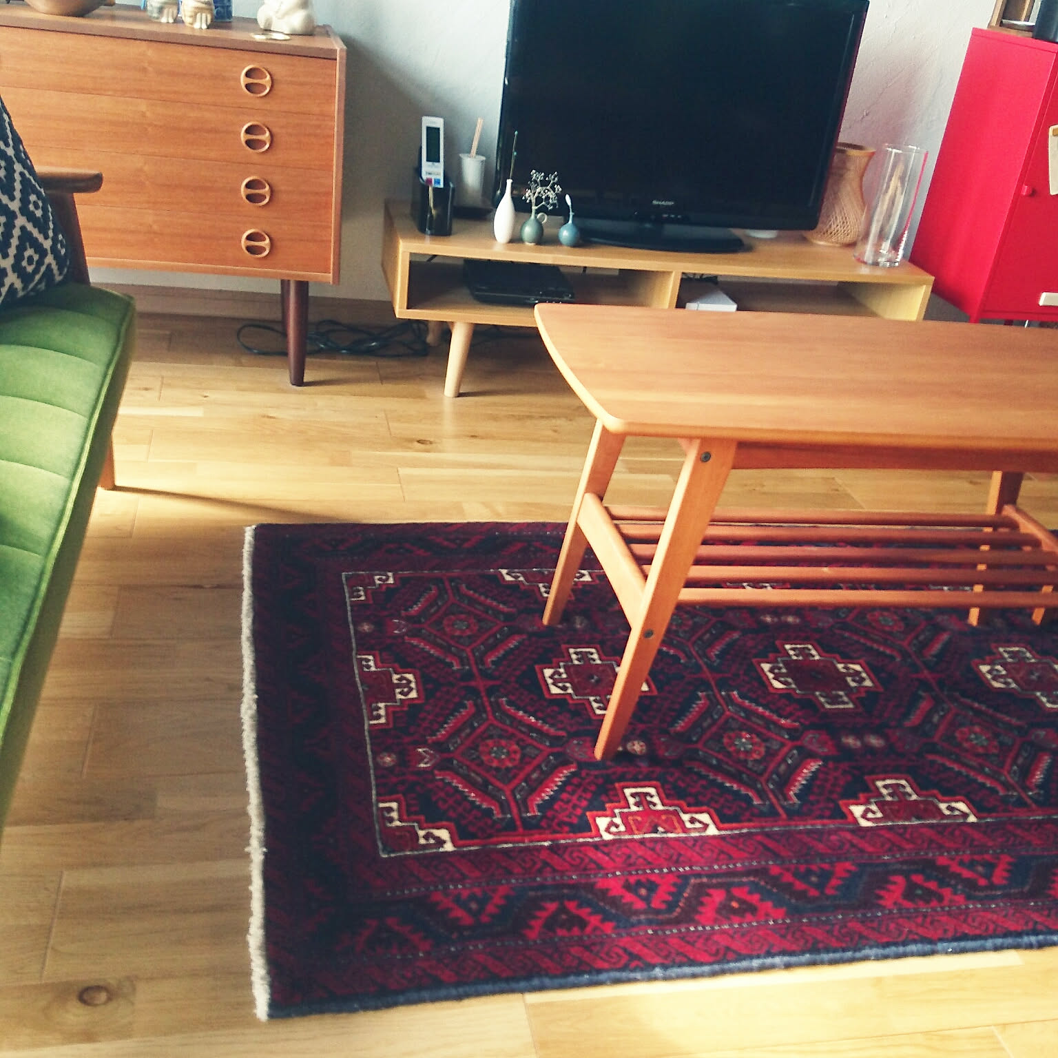IKEA ORIENT ラグ 約140cm x 70cm IKEA オリエンタルラグのおすすめ商品とおしゃれな実例 ｜ RoomClip