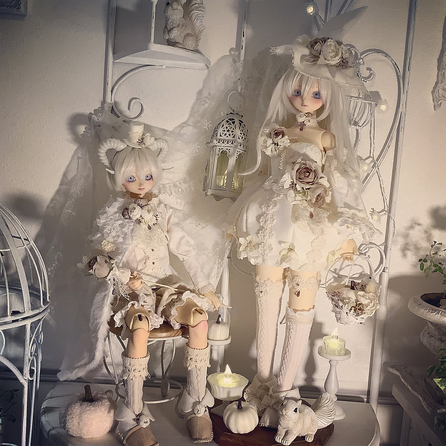 ハンドメイド着せ替え人形　白いカーデ ハンドメイド 着せ替え人形 白いカーディガンさん