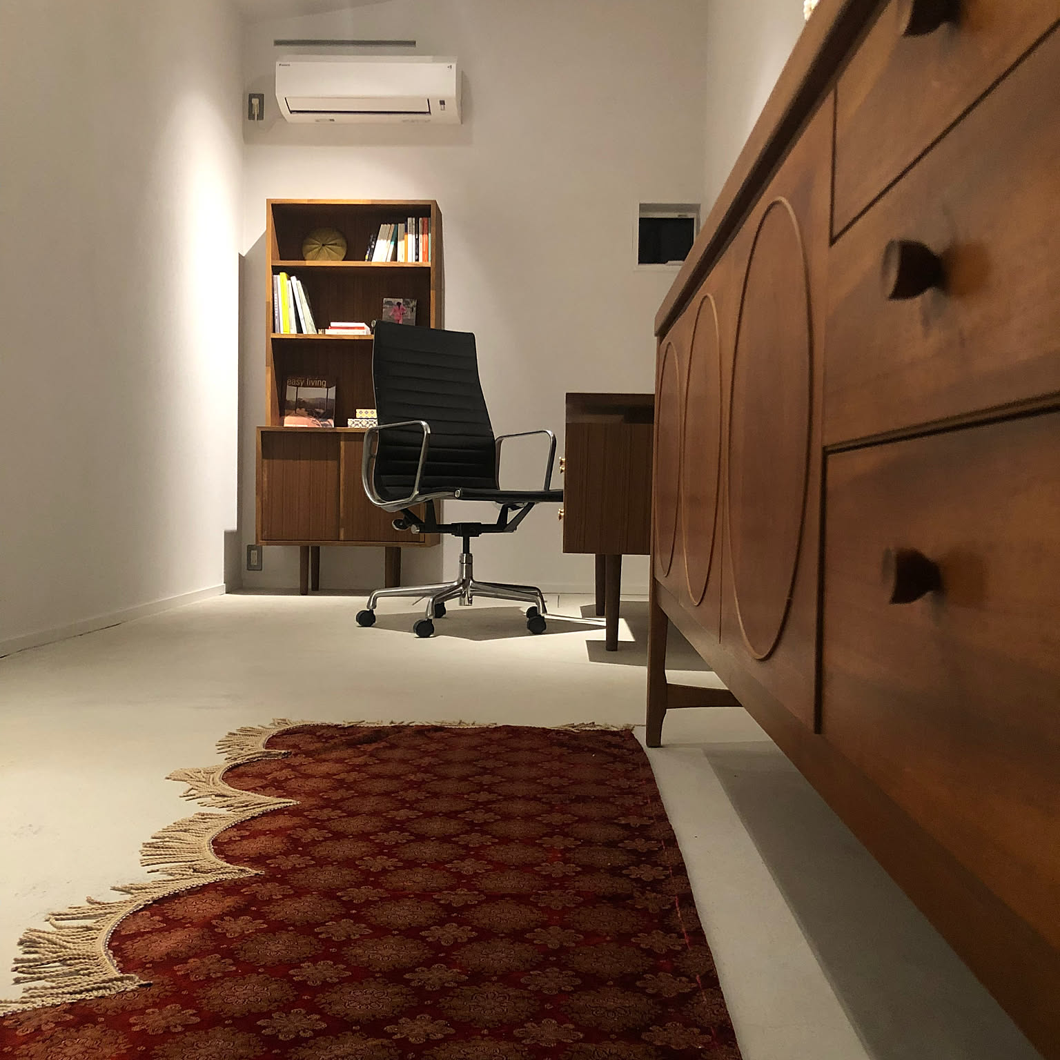 ミッドセンチュリー ワークスペースのおすすめ商品とおしゃれな実例