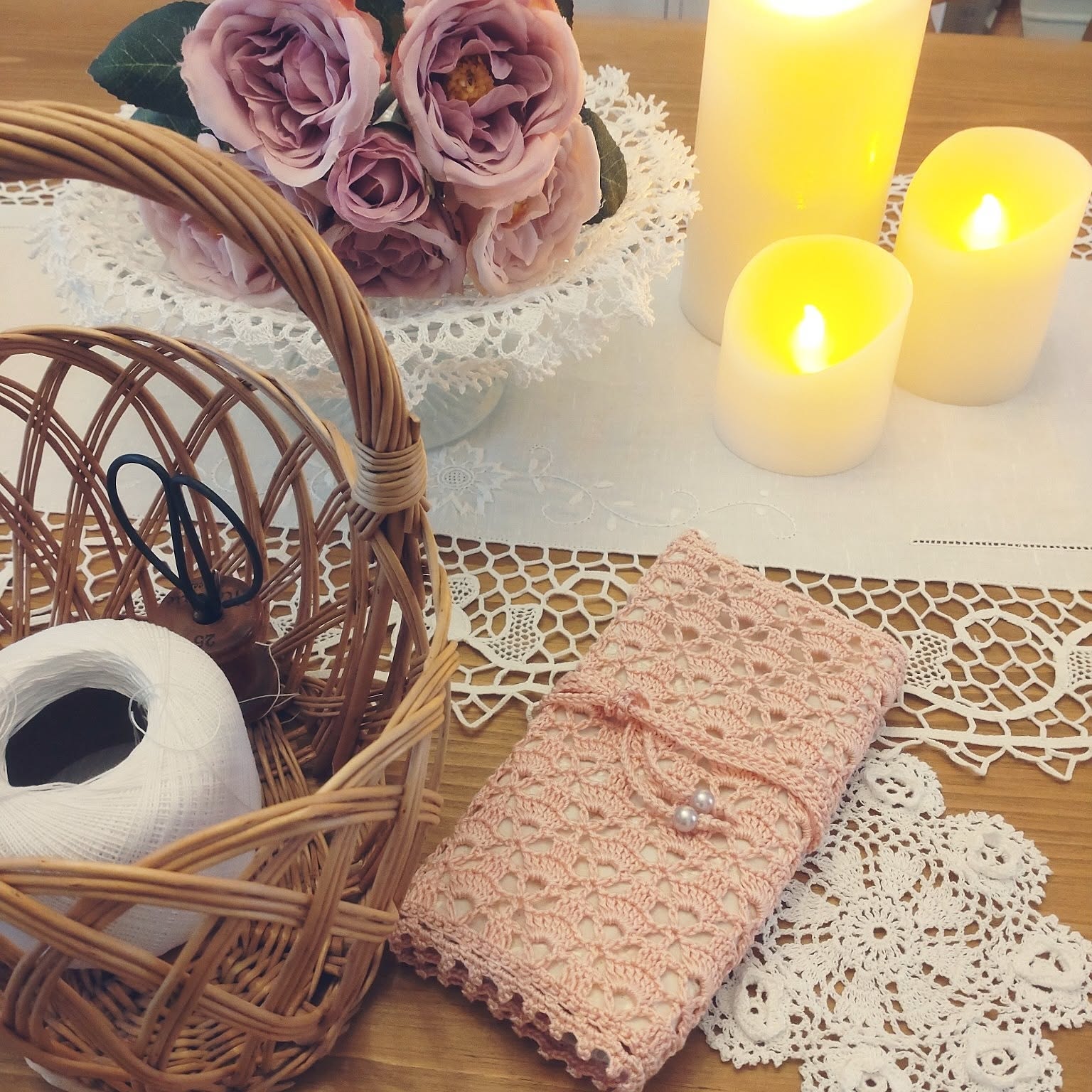 ドイリー1101❤️薔薇とデイジーの小物カバー✨ ドイリー1101❤️薔薇