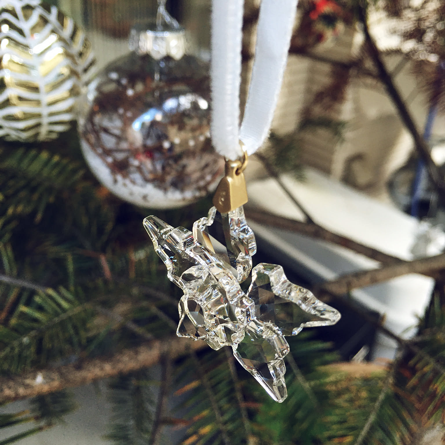 クリスマスツリー スワロフスキー オーナメントのおすすめ商品と クリスマスツリー スワロフスキー オーナメントのおすすめ商品と