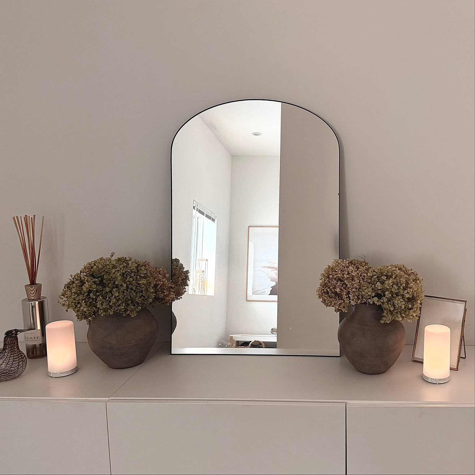 ZARA ウォールミラー 鏡 壁掛け ホワイト ZARA ウォールミラー 鏡 壁掛け ホワイト ザラホーム(zara Home