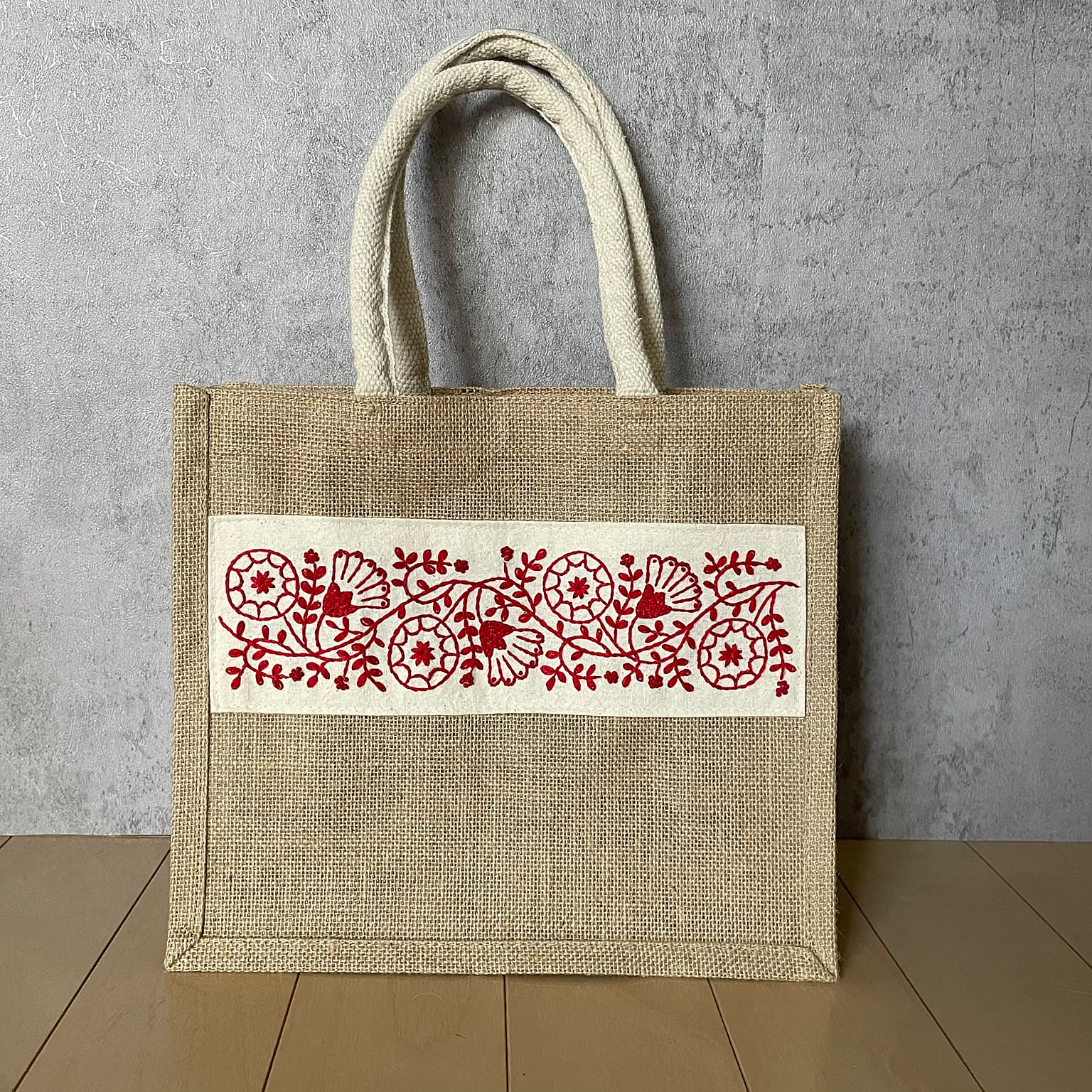 miichnページ ジュート刺繍入りウッドビーズハンドル bd57c5322aeb63219ebc075d9de836