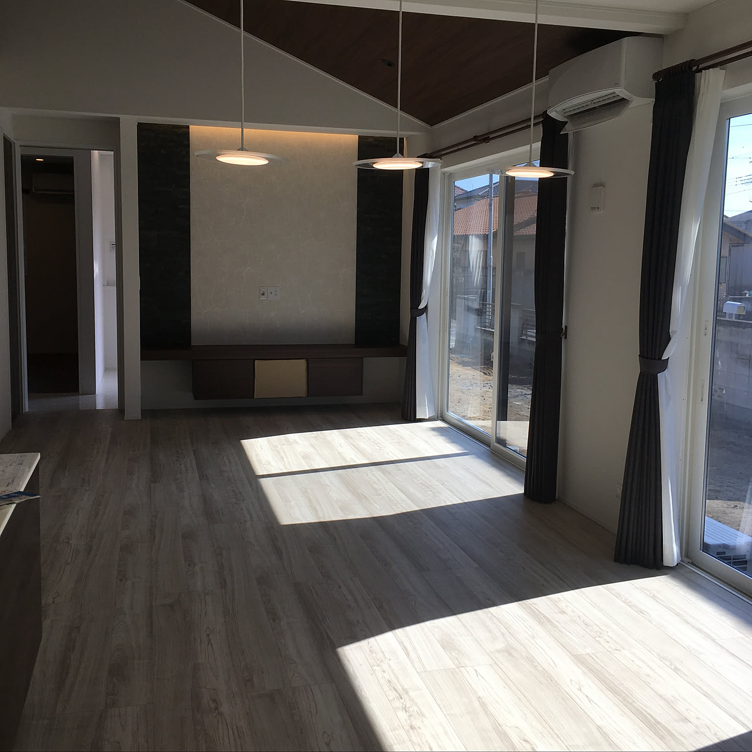 bdb1b71118d4958f85055a1a0fe103