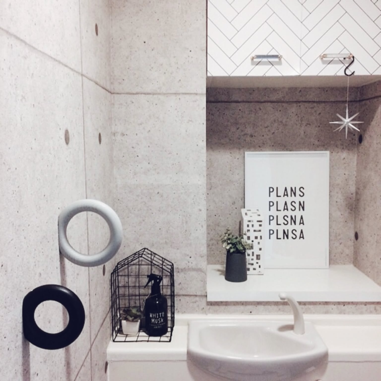 bdd21c461a878fba535cf421fb5d2e