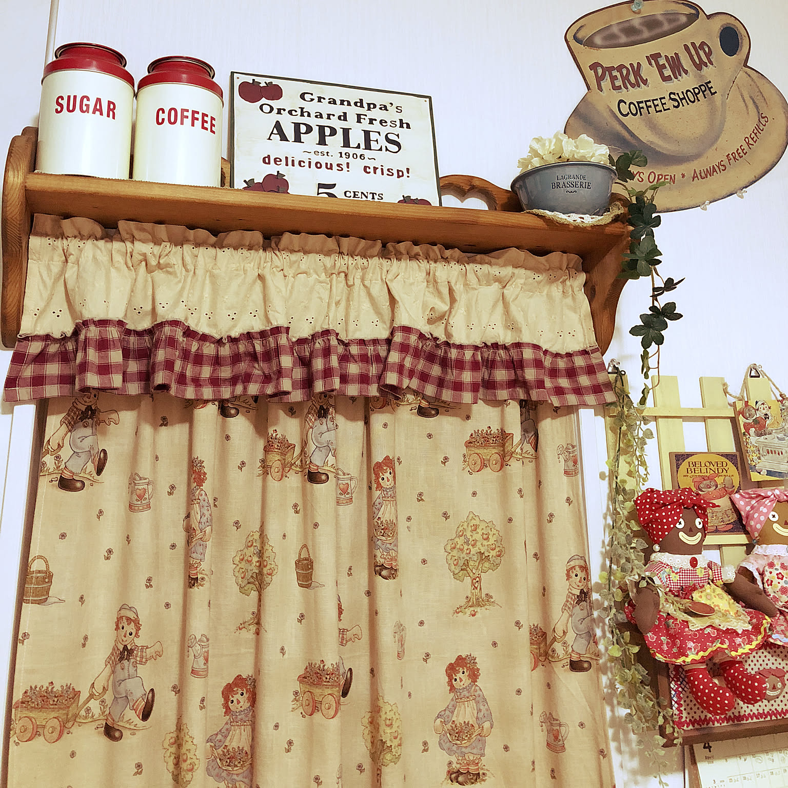 カントリー雑貨 赤が好き♡のおすすめ商品とおしゃれな実例