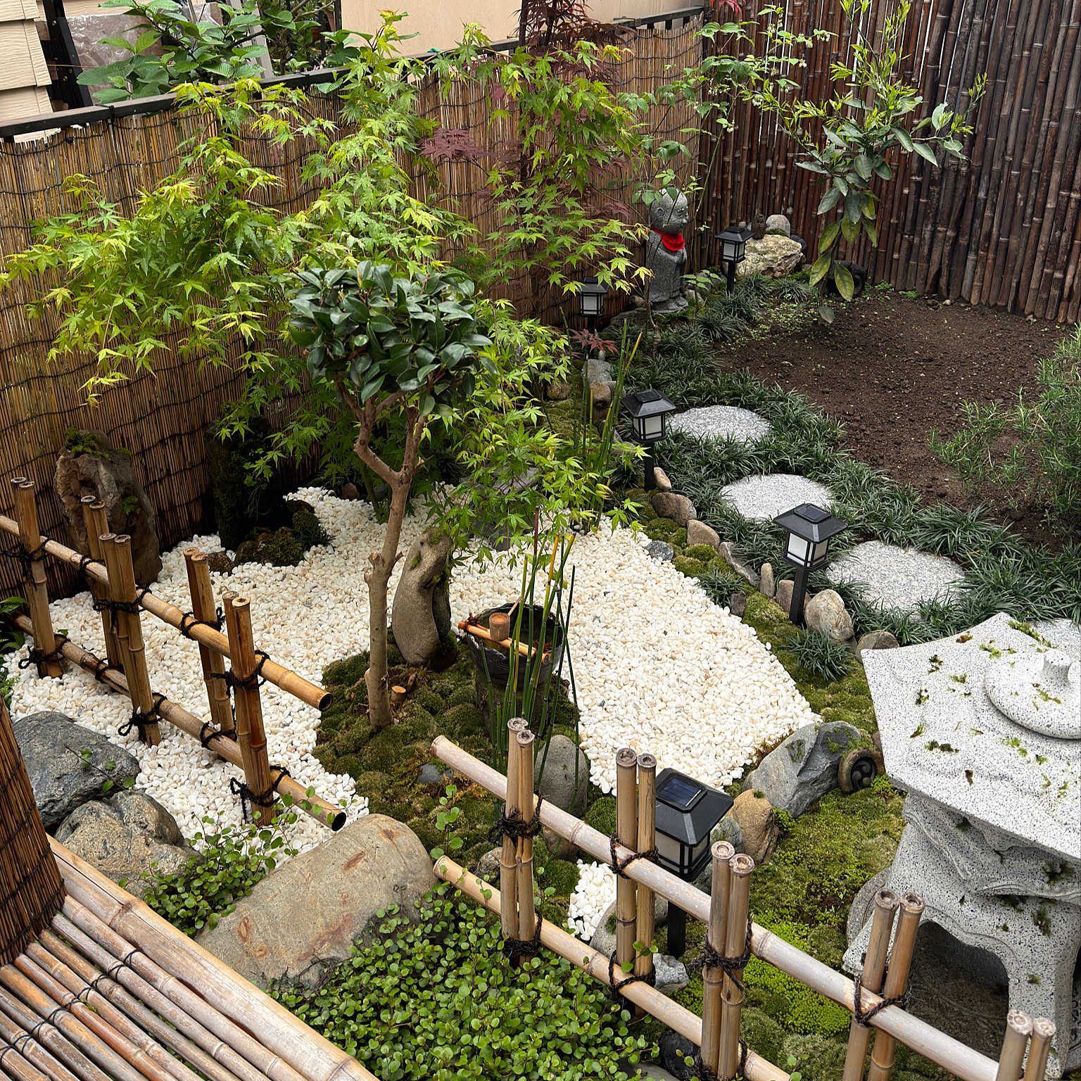 水車　木製　庭　置物　和風　庭園 楽天市場】水車（ガーデンオーナメント・置物｜エクステリア