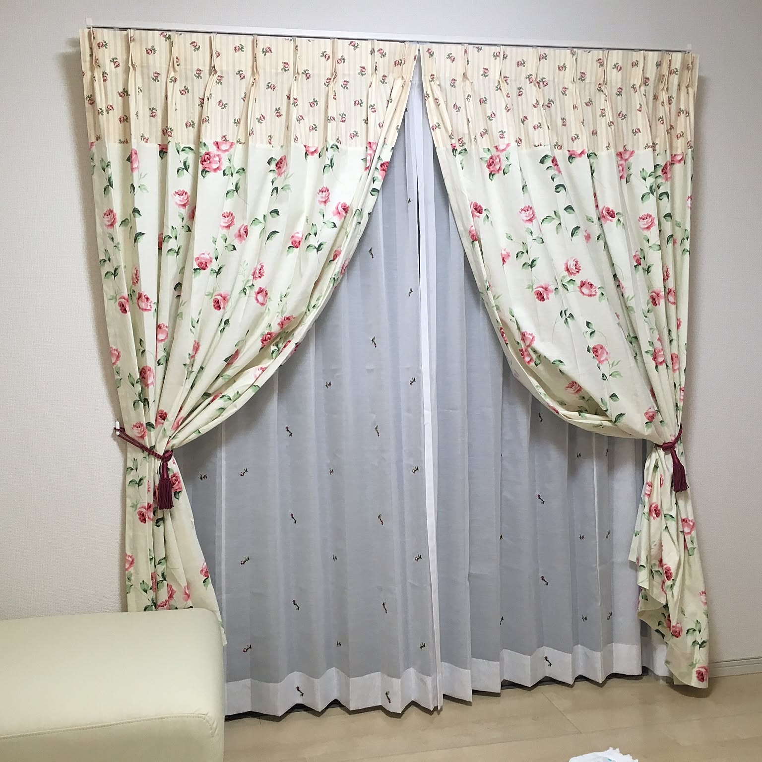 ローラアシュレイ　ロングカフェカーテン Amazon｜Laura Ashley Home 100% 18 x 50｜カフェカーテン