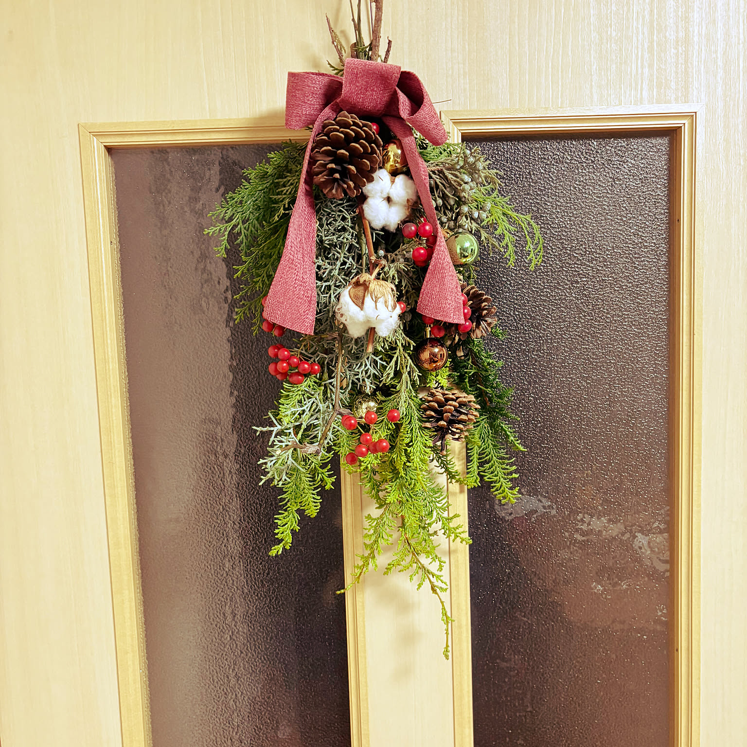 クリスマススワッグ ブルーアイスのおすすめ商品とおしゃれな実例