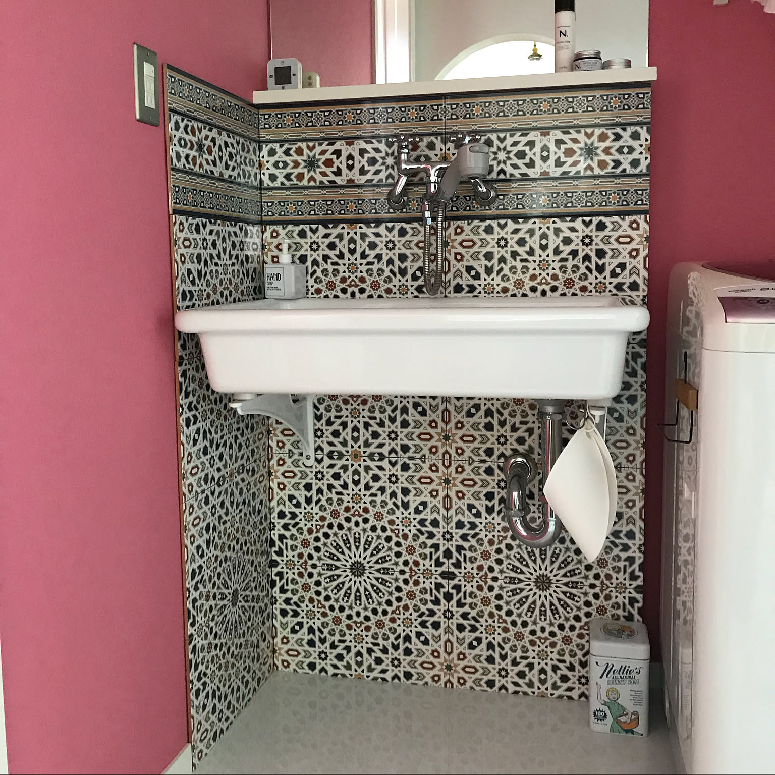 c5b74aa87ce7ef81f3e9e4c01574cb