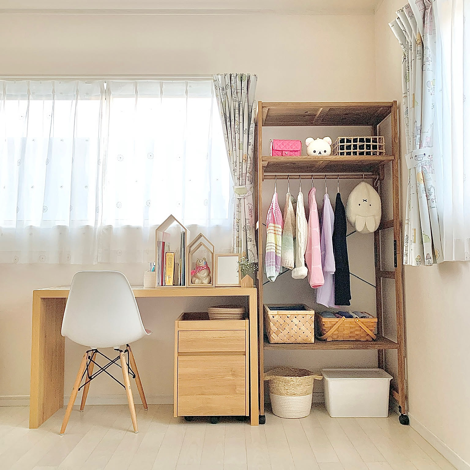 ④ アンティーク棚　子供部屋 ④ アンティーク棚 子供部屋 【公式通販】
