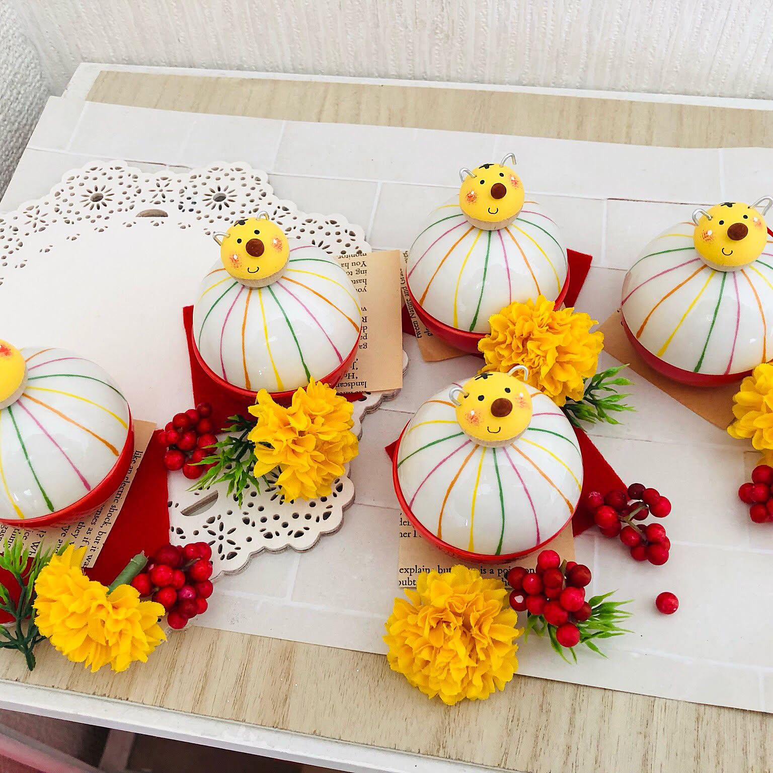 トールペイント作品 ワインテーブル 薔薇とお花の花かご 棚