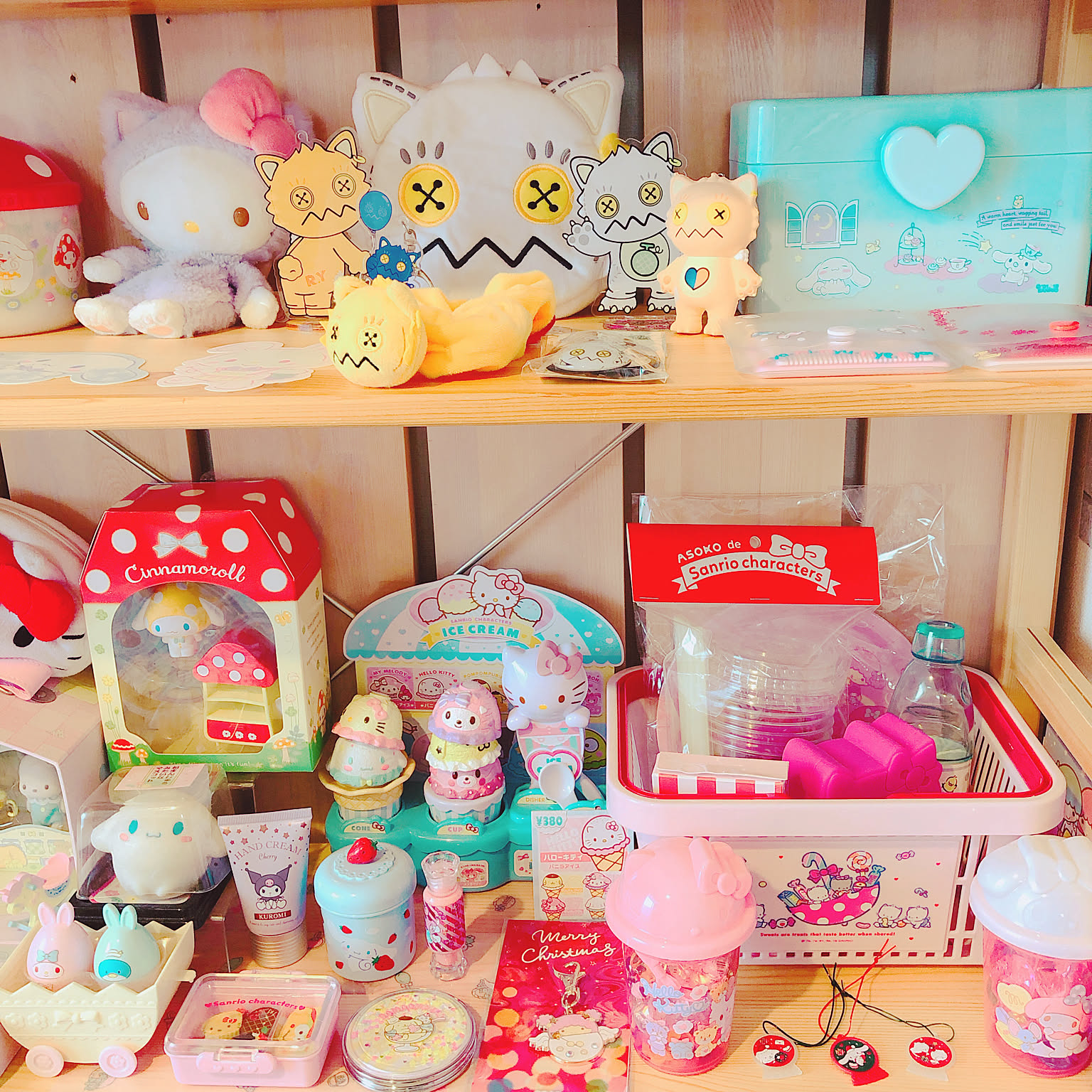 ぬいぐるみ キティちゃんのおすすめ商品とおしゃれな実例