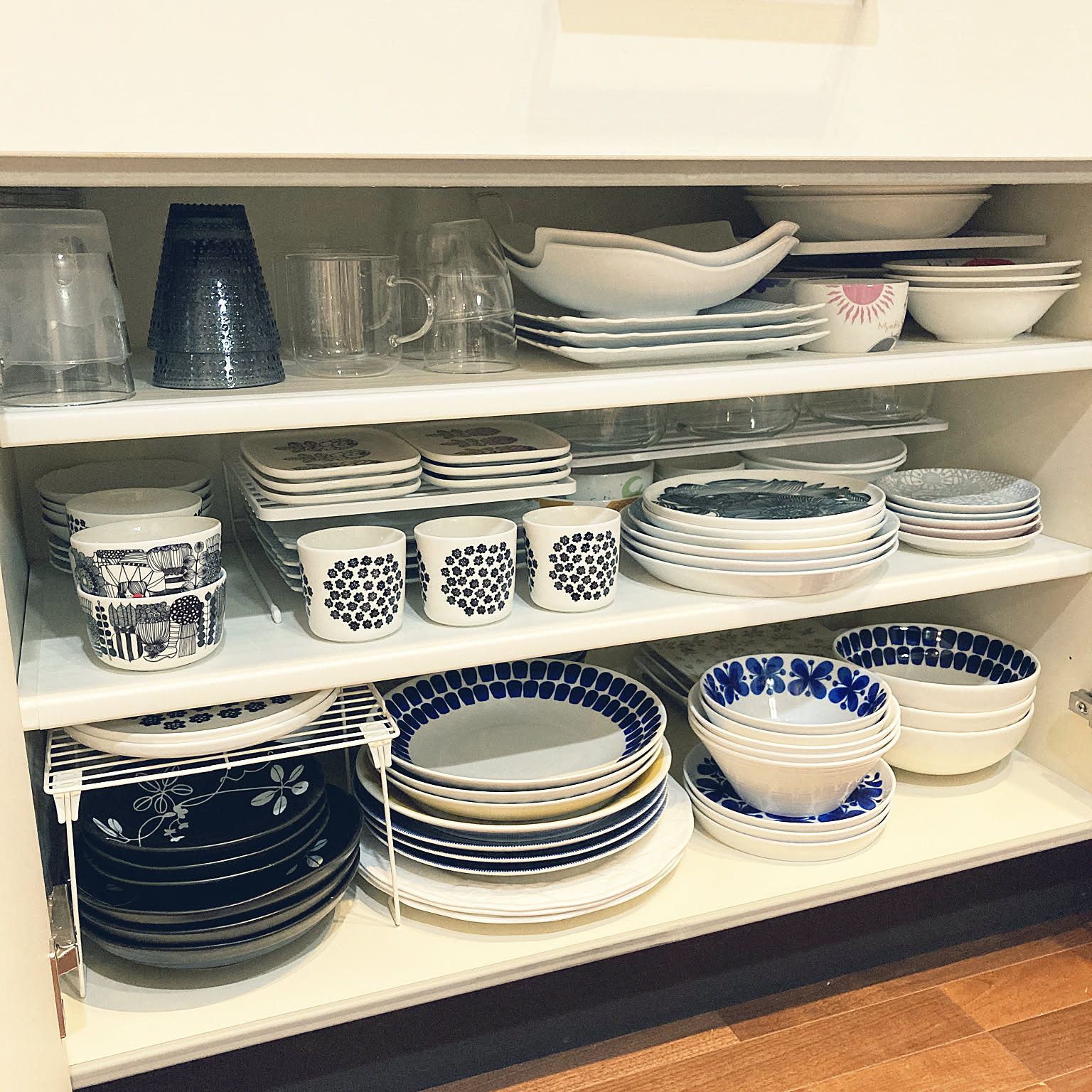 アラビア　セット　パラティッシ　スンヌンタイ　マリメッコ 楽天市場】ARABIA アラビアスンヌンタイ Sunnuntaiプレート 26cm北欧