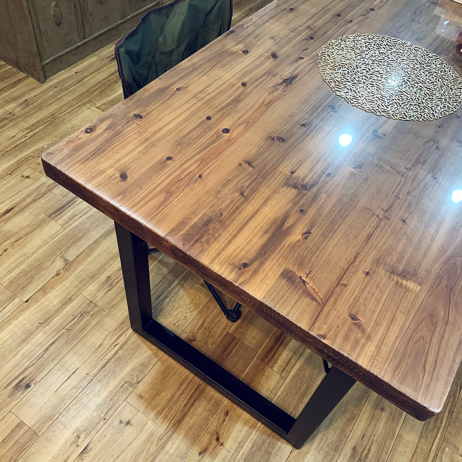 杉一枚板センターテーブルワトコオイル ダークウォルナットカラー